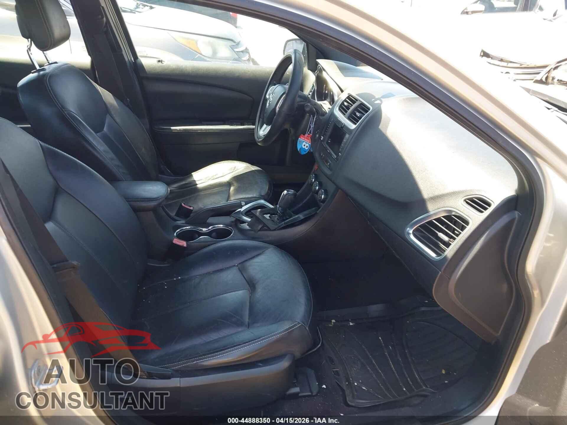 DODGE AVENGER 2011 - 1B3BD2FGXBN578126