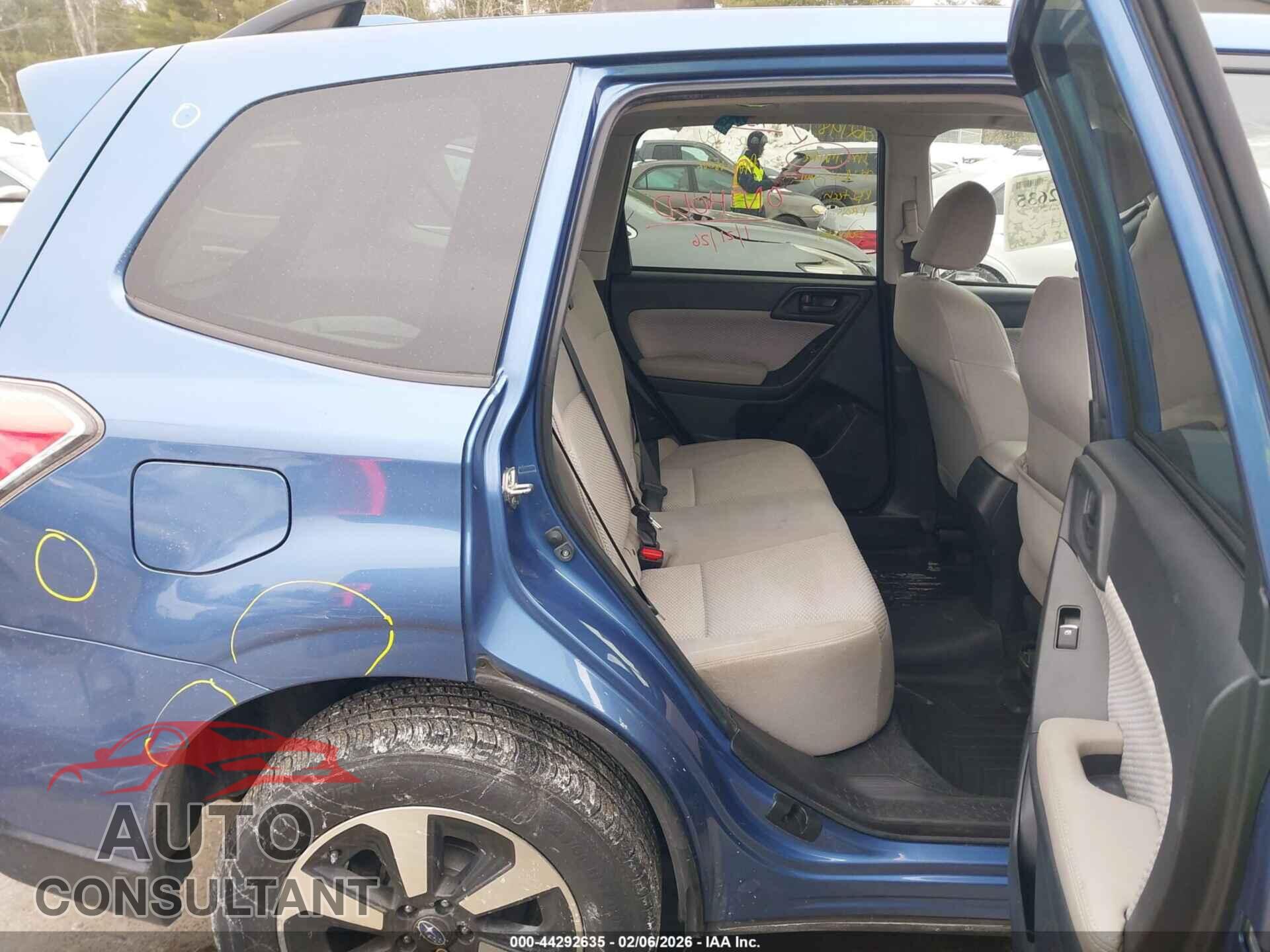 SUBARU FORESTER 2017 - JF2SJAEC3HH482377