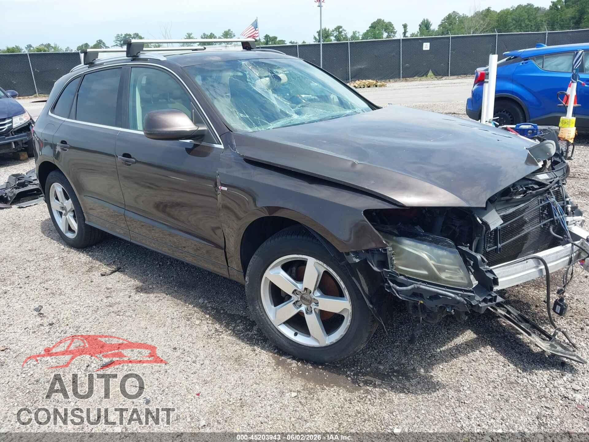 AUDI Q5 2011 - WA1DKAFP3BA008607