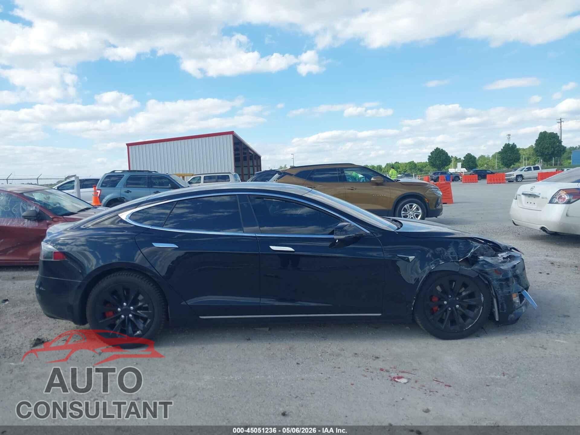 TESLA MODEL S 2017 - 5YJSA1E19HF232669