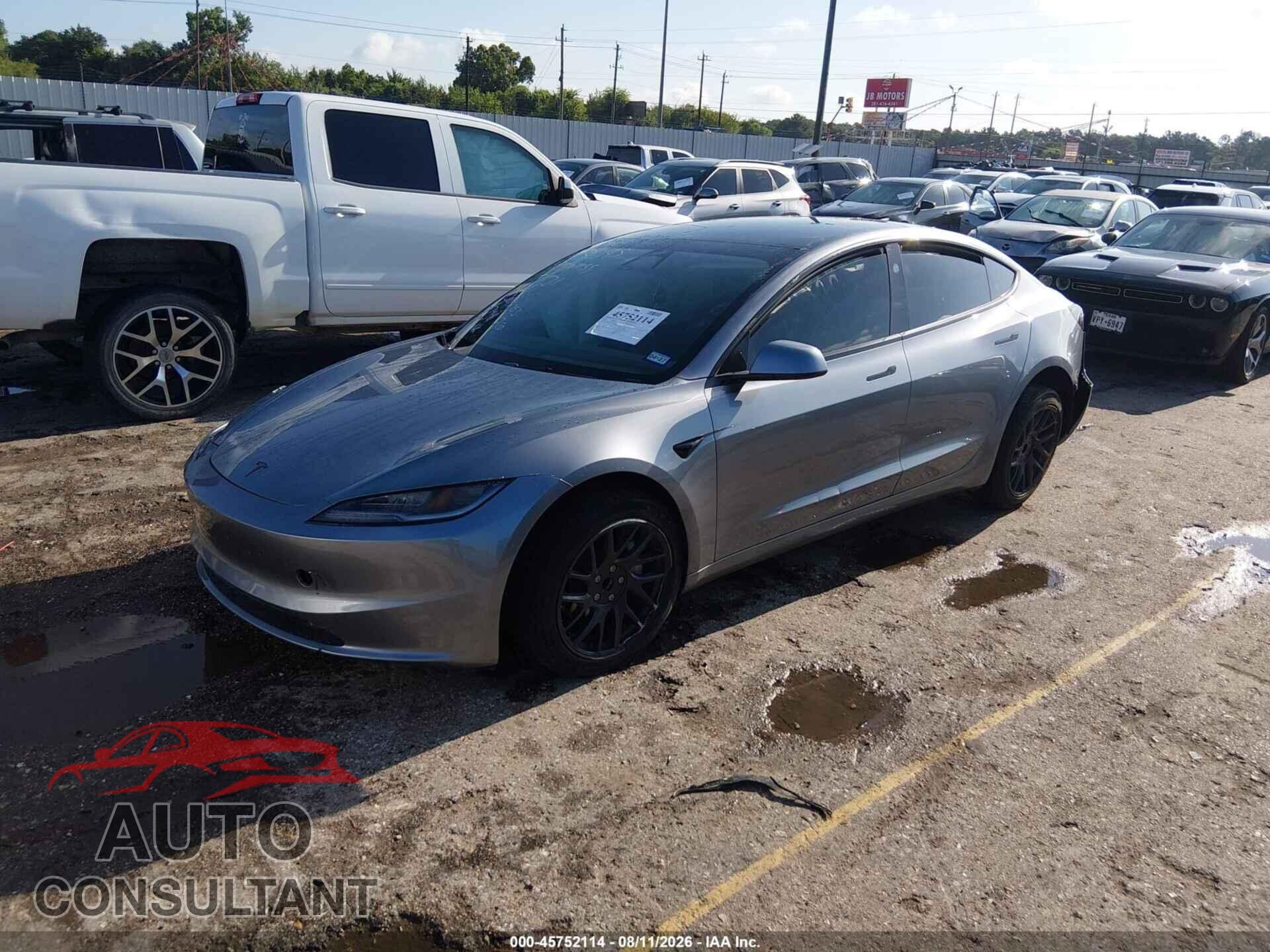 TESLA MODEL 3 2026 - 5YJ3E1EA0TF177448