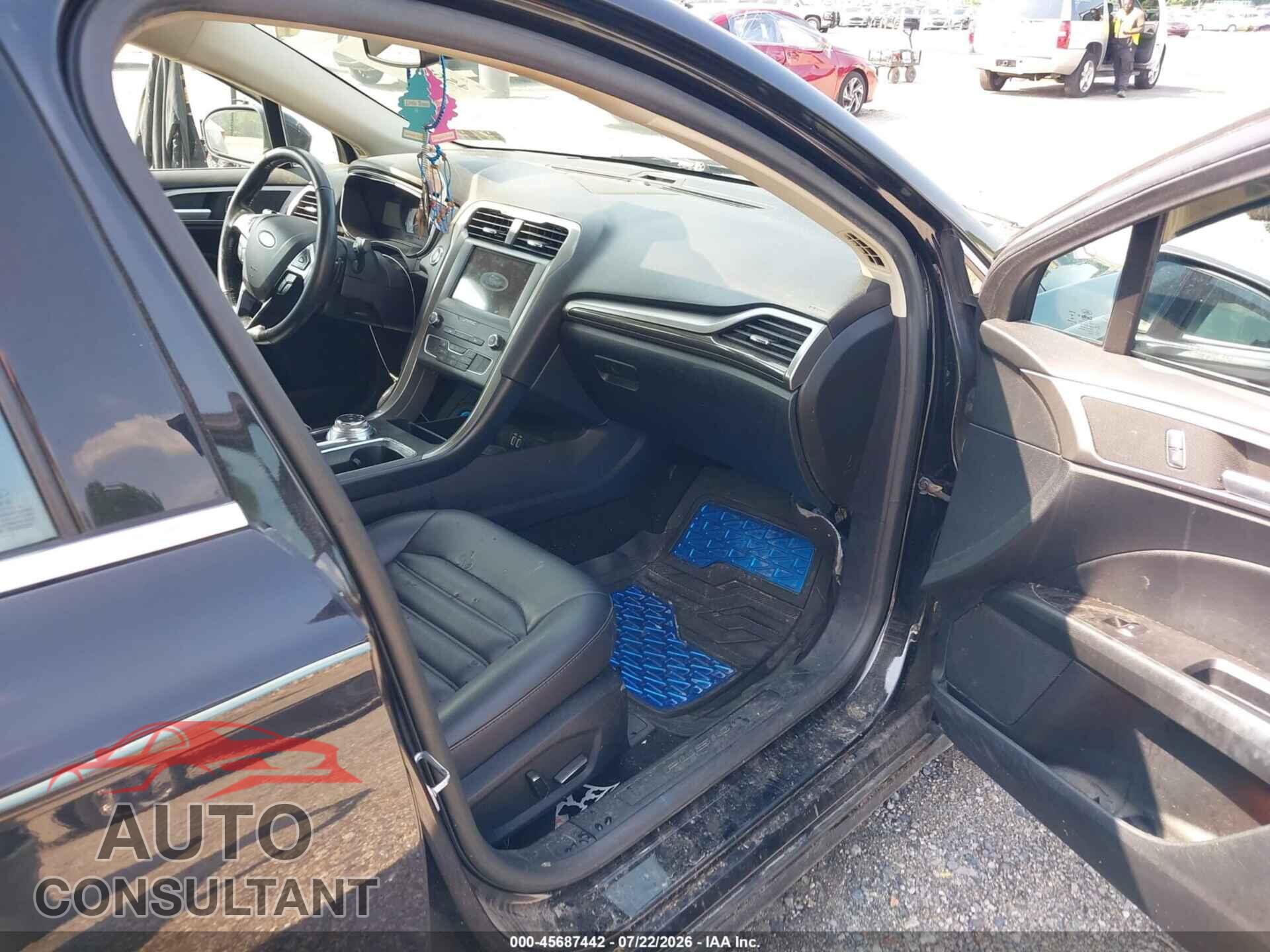 FORD FUSION 2019 - 3FA6P0CD8KR237221