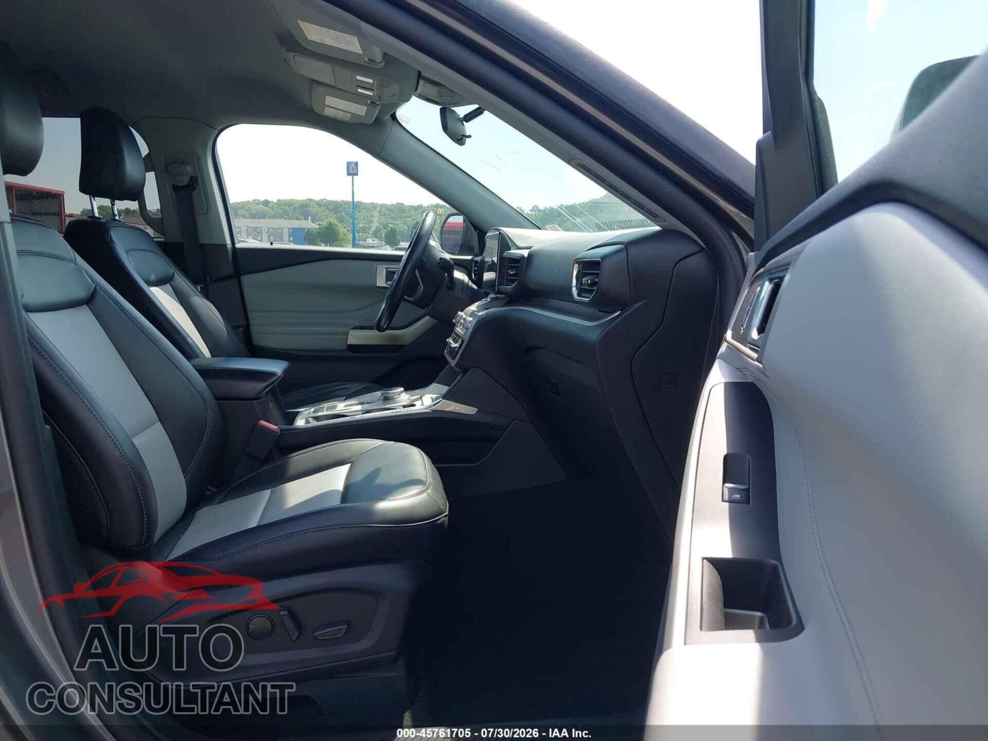 FORD EXPLORER 2023 - 1FMSK7DH5PGB43180