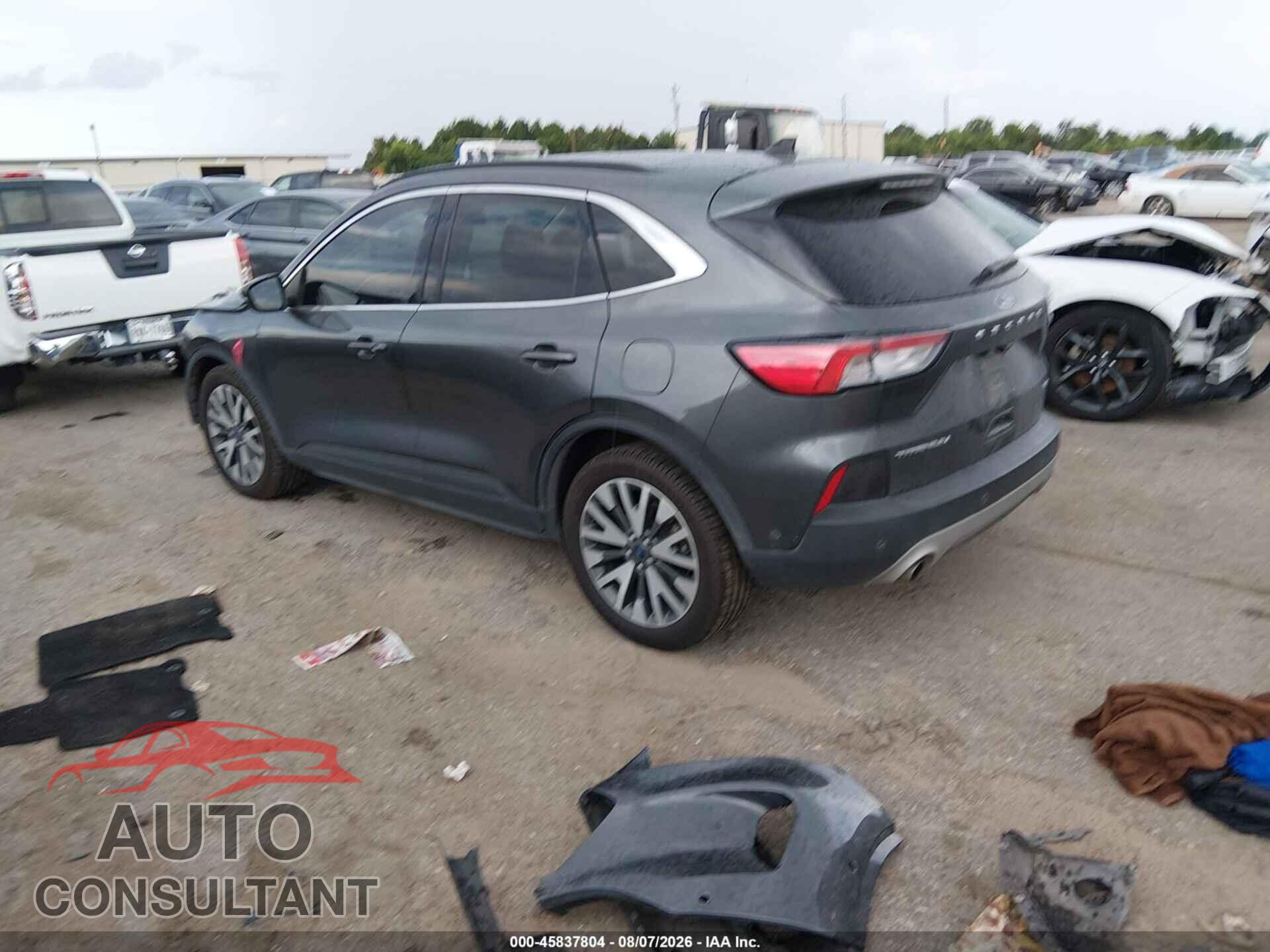 FORD ESCAPE 2020 - 1FMCU0DZ8LUA75192