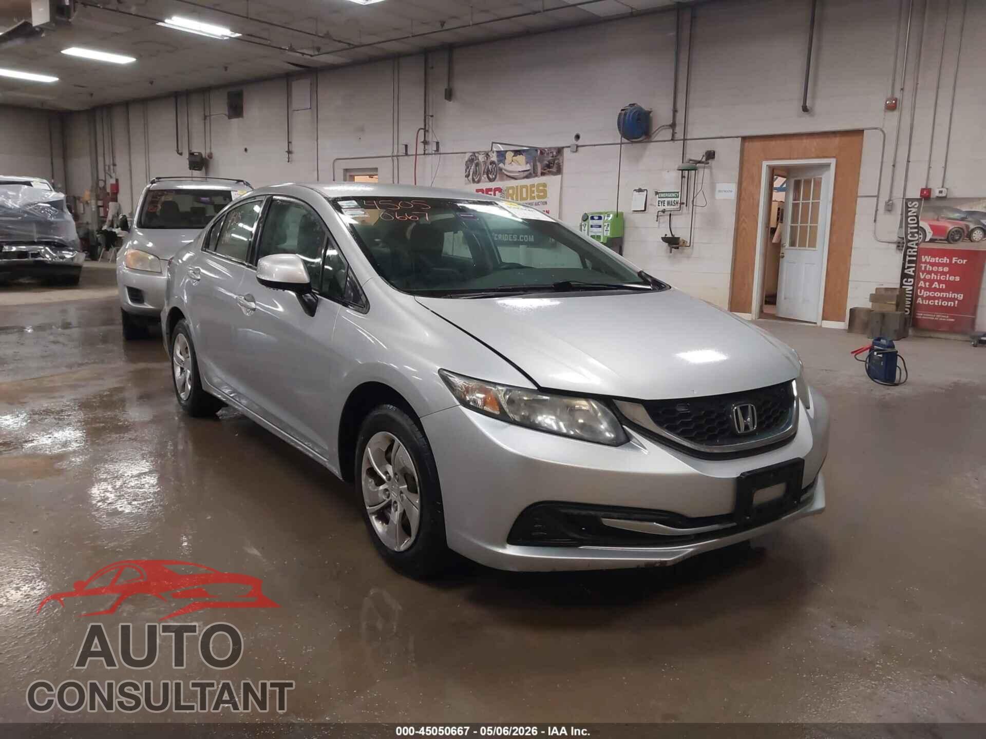 HONDA CIVIC 2013 - 2HGFB2F52DH528998