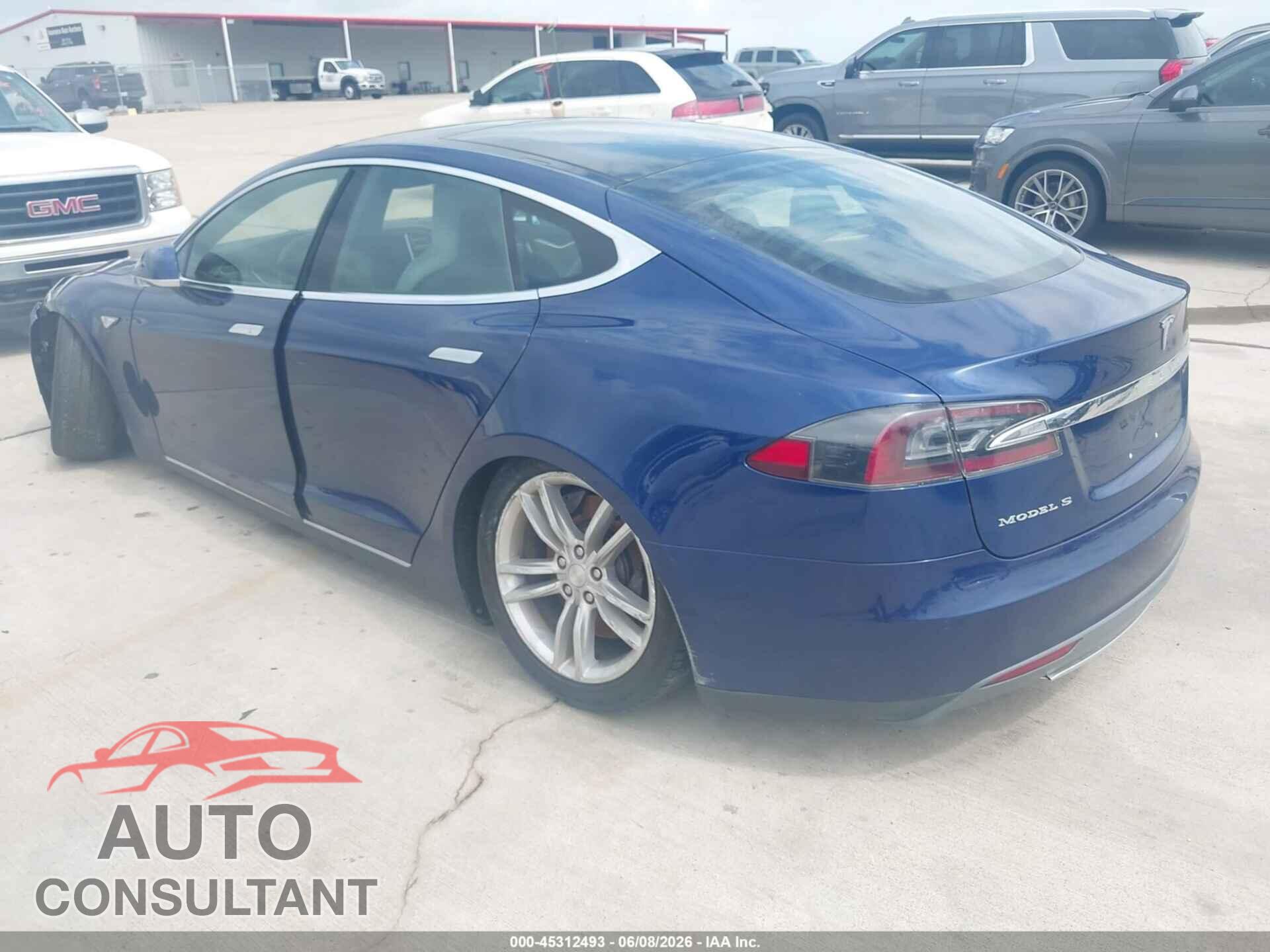 TESLA MODEL S 2015 - 5YJSA1S28FF086422