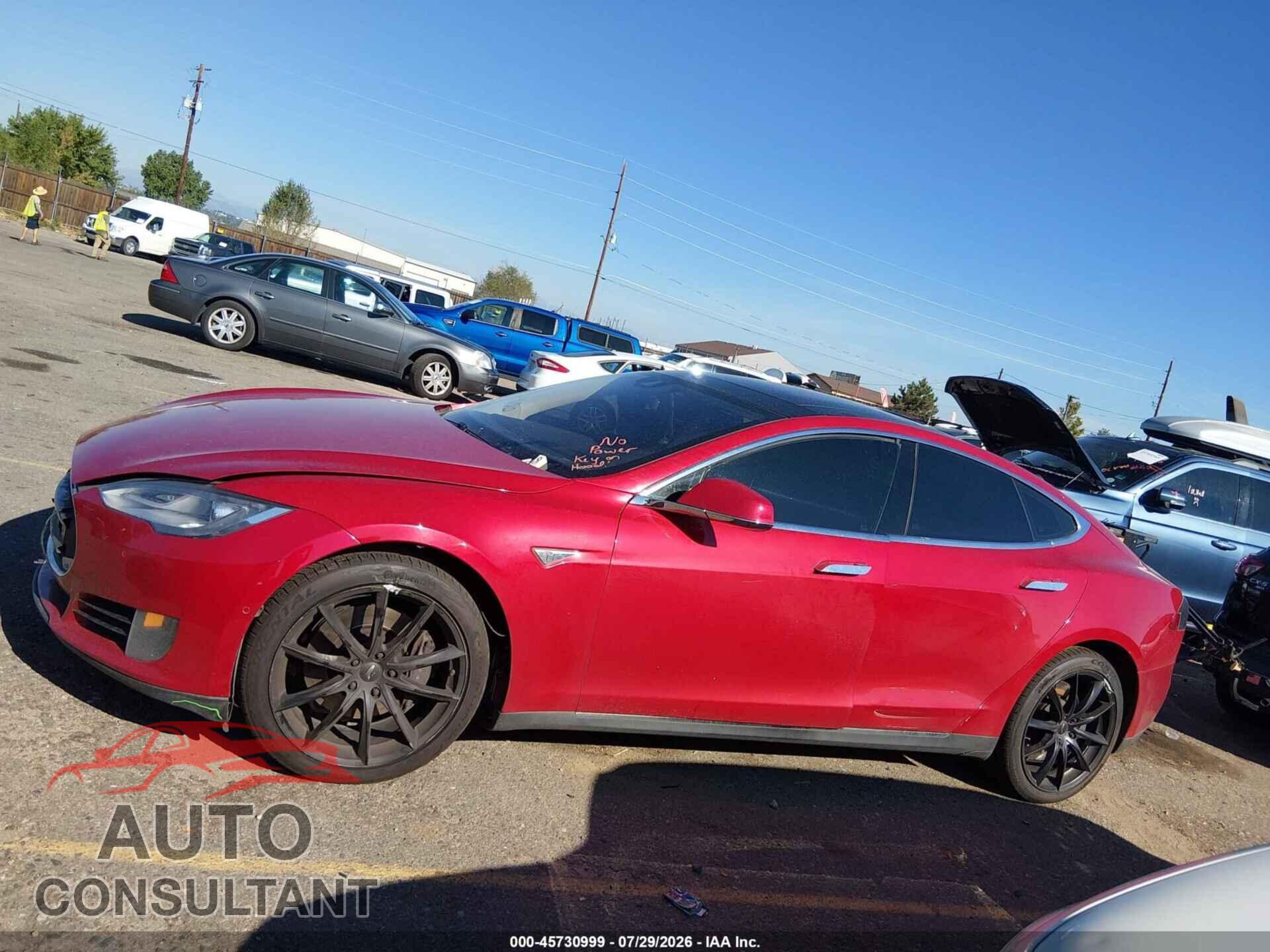 TESLA MODEL S 2015 - 5YJSA1S27FF095838