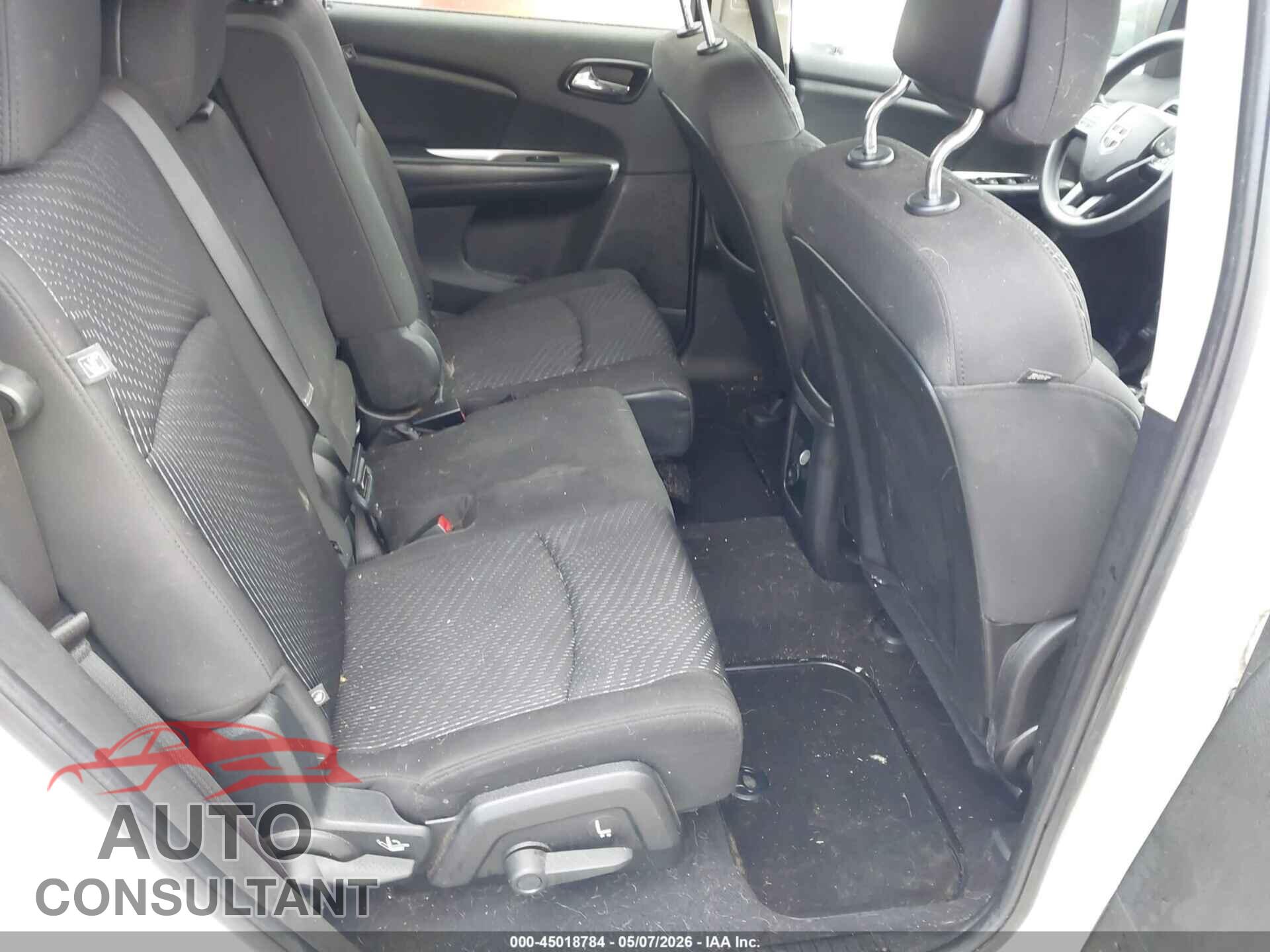 DODGE JOURNEY 2015 - 3C4PDCBG0FT742845