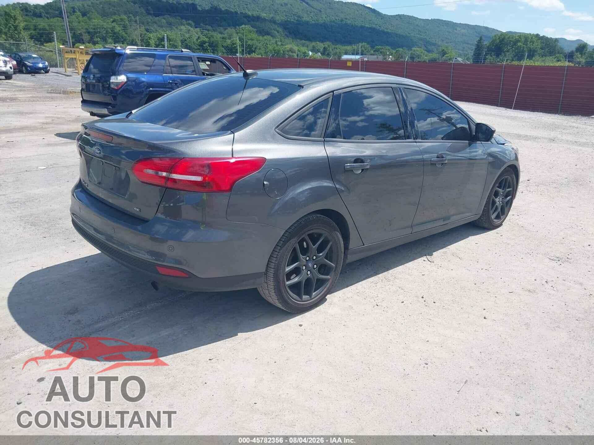 FORD FOCUS 2016 - 1FADP3F28GL390111
