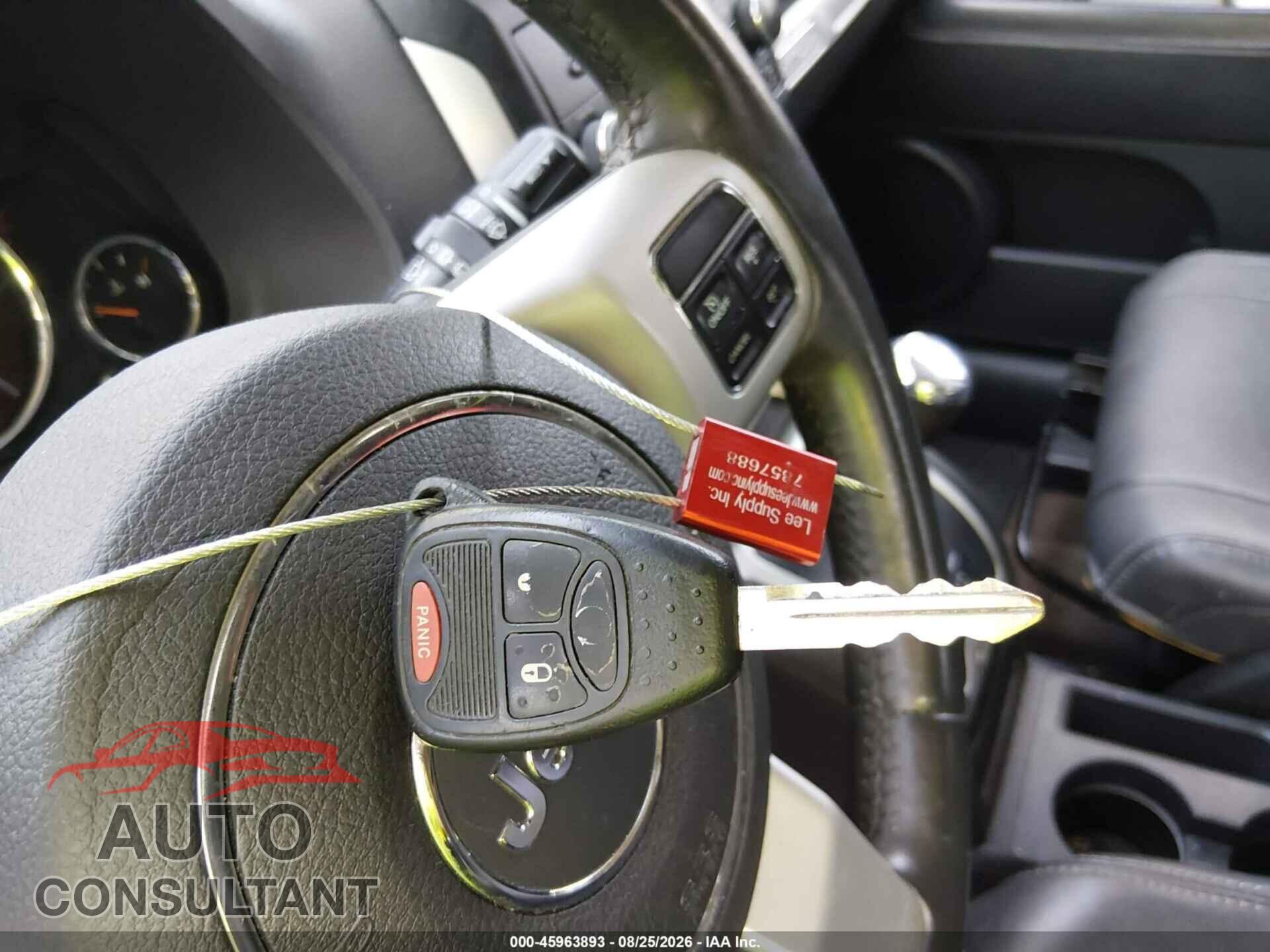 JEEP COMPASS 2015 - 1C4NJCEA4FD367376