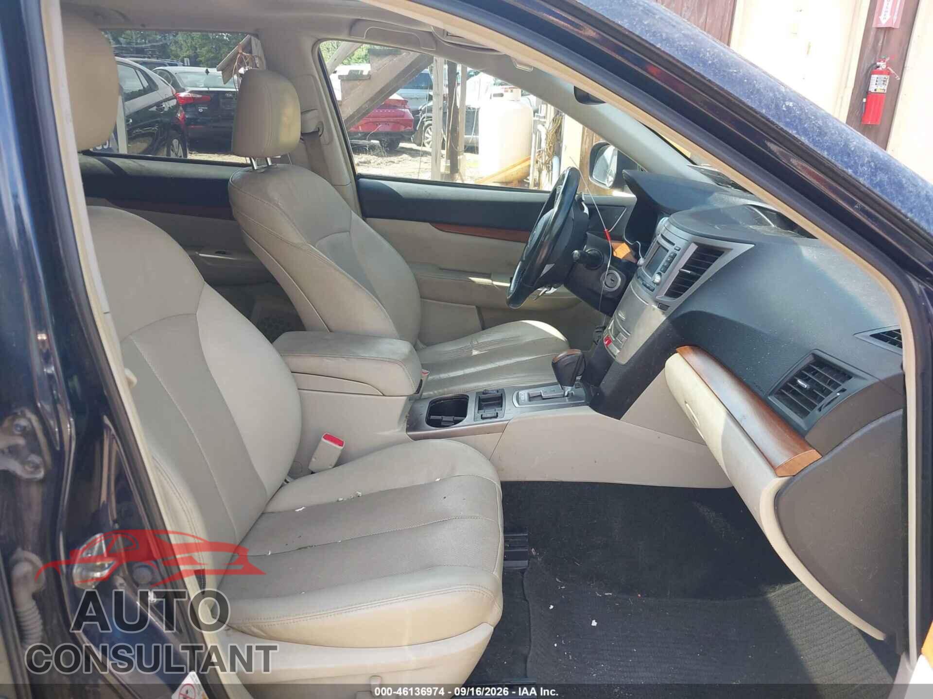 SUBARU OUTBACK 2014 - 4S4BRBLC8E3263287