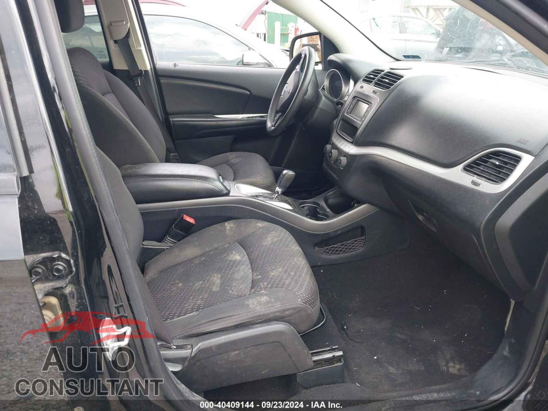 DODGE JOURNEY 2017 - 3C4PDCBG9HT537303