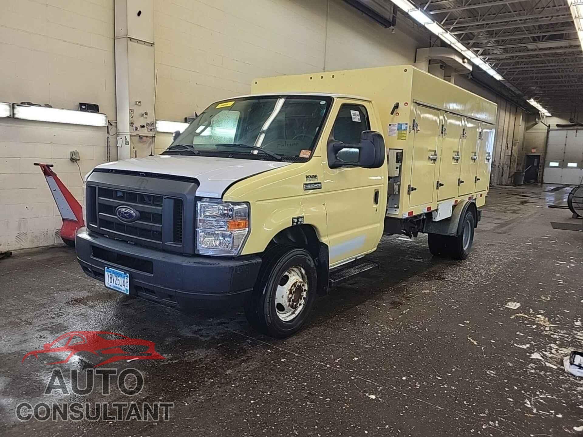 FORD ECONOLINE 2018 - 1FDXE4FSXJDC18940