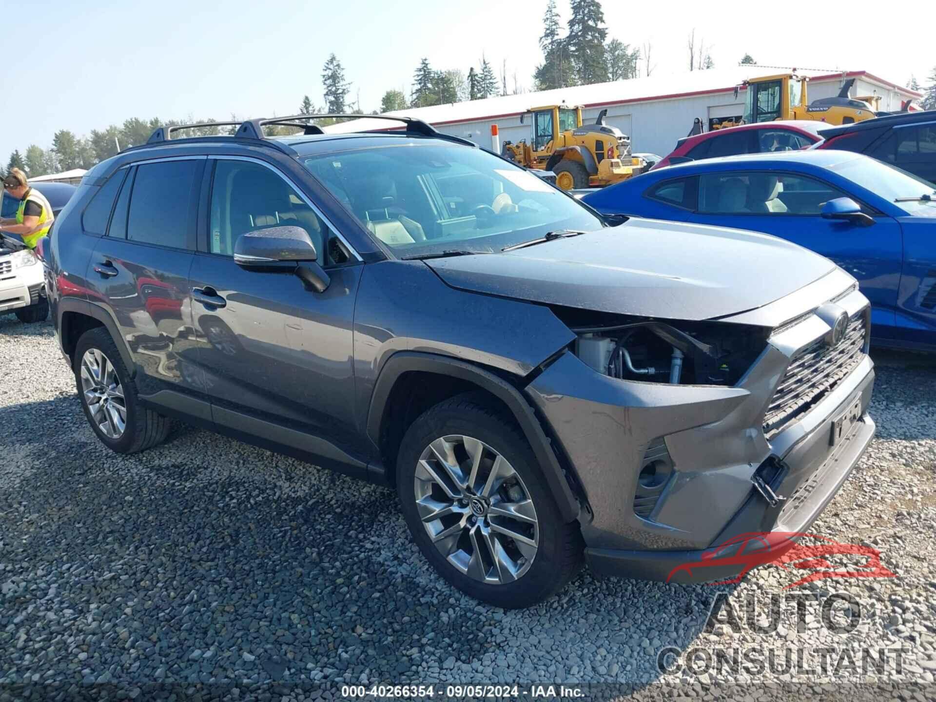 TOYOTA RAV4 2019 - JTMA1RFV4KD012639