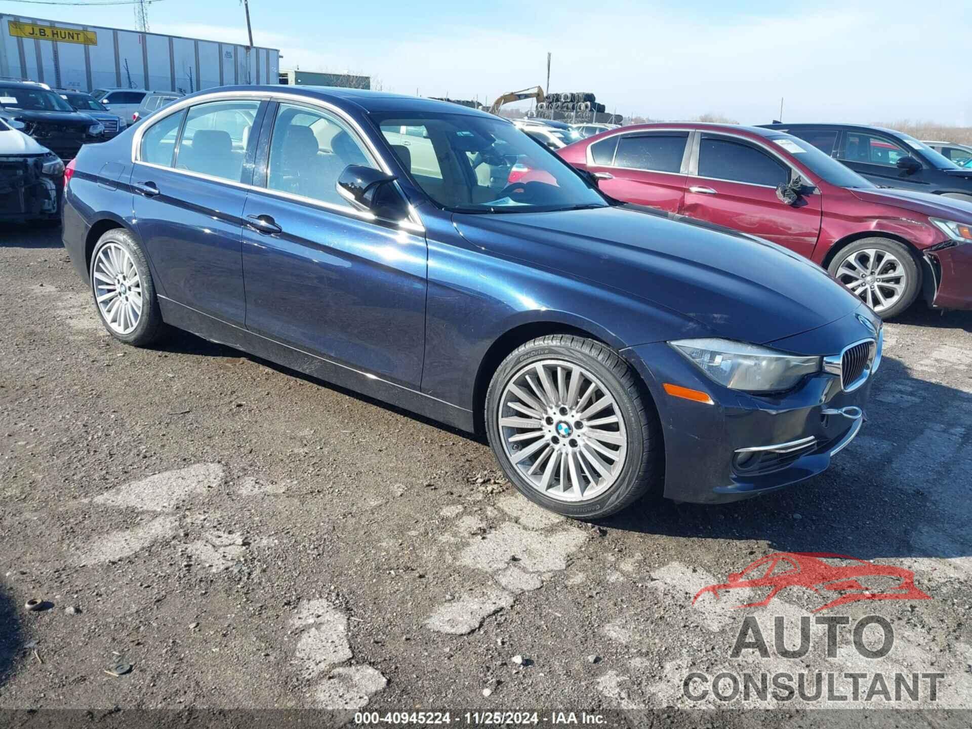 BMW 328I 2013 - WBA3B3C54DJ811233