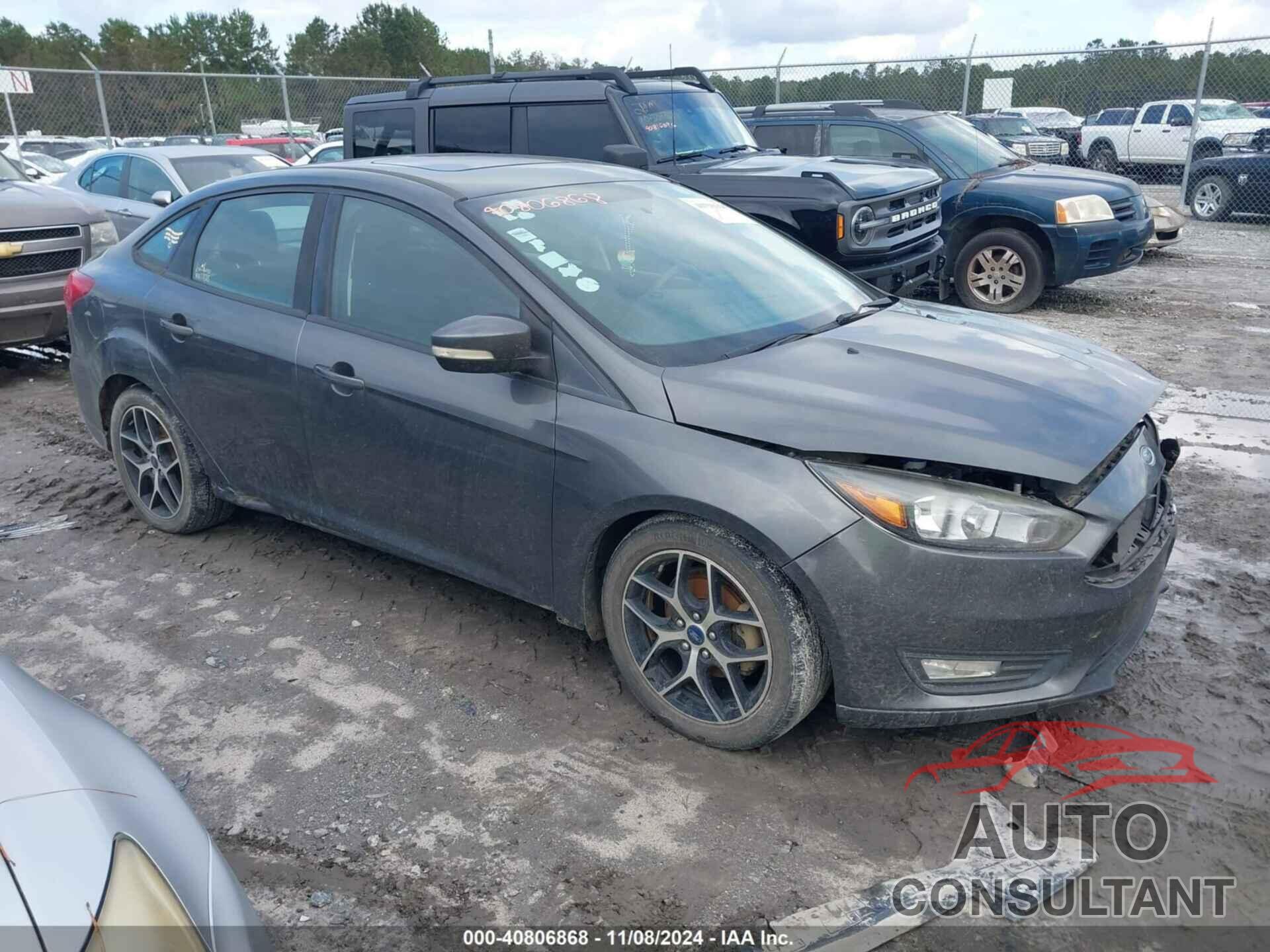 FORD FOCUS 2018 - 1FADP3H28JL201378