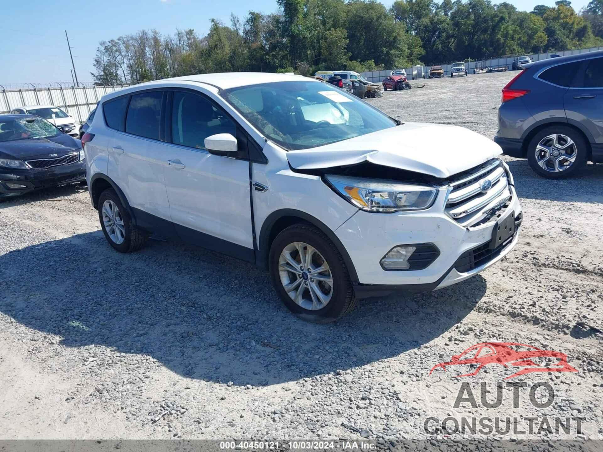 FORD ESCAPE 2019 - 1FMCU9GD0KUB88279