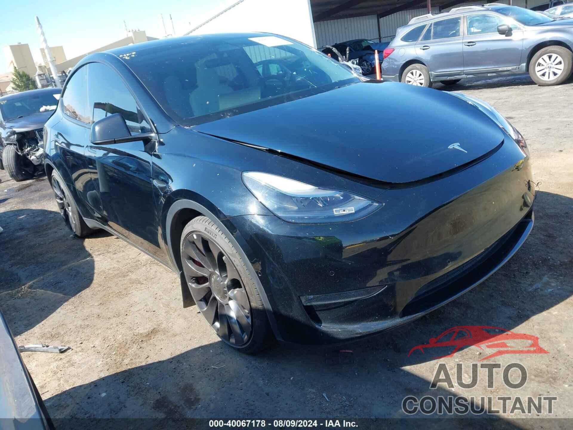 TESLA MODEL Y 2022 - 7SAYGDEFXNF468140