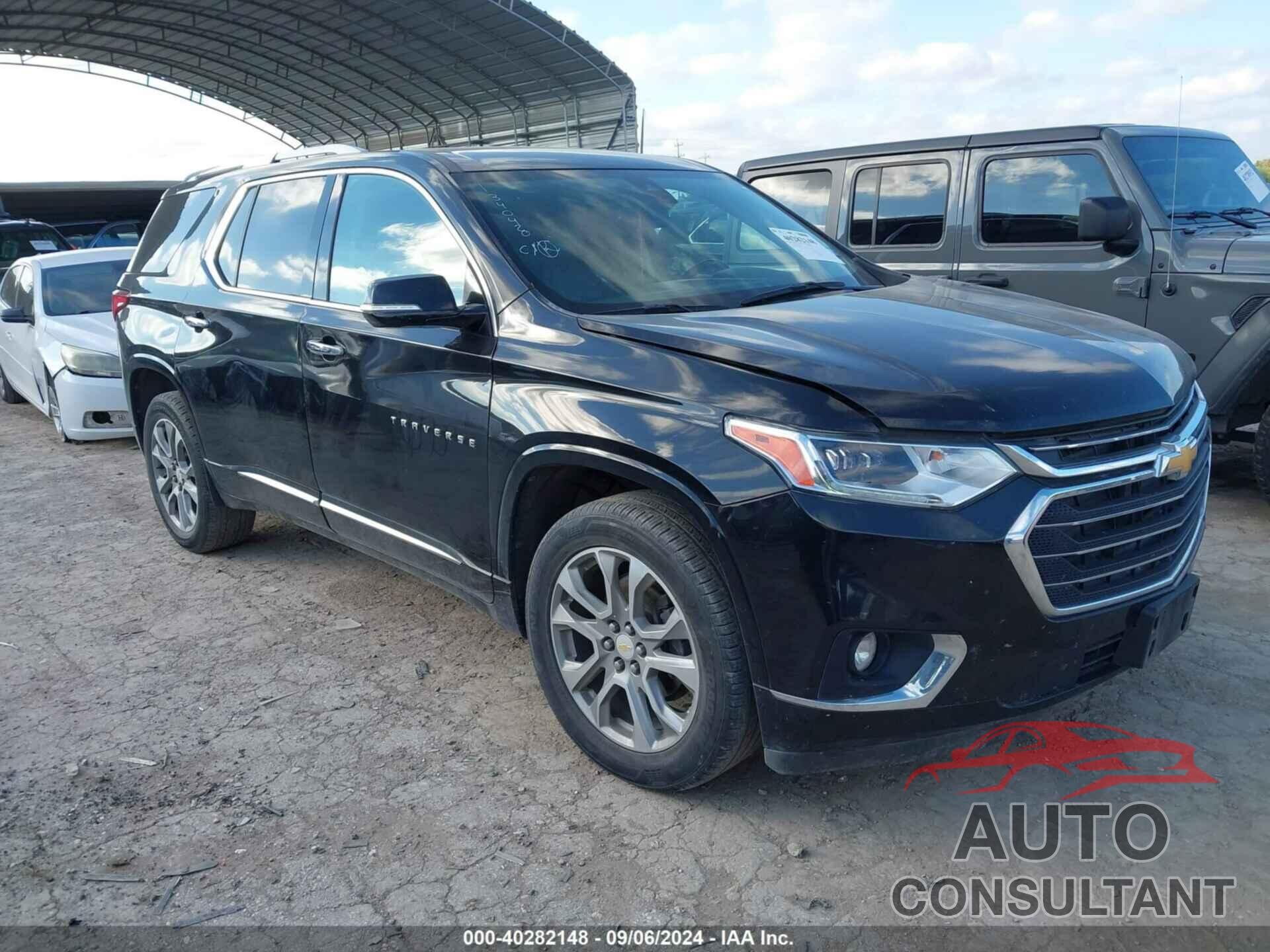 CHEVROLET TRAVERSE 2018 - 1GNERKKW2JJ283710