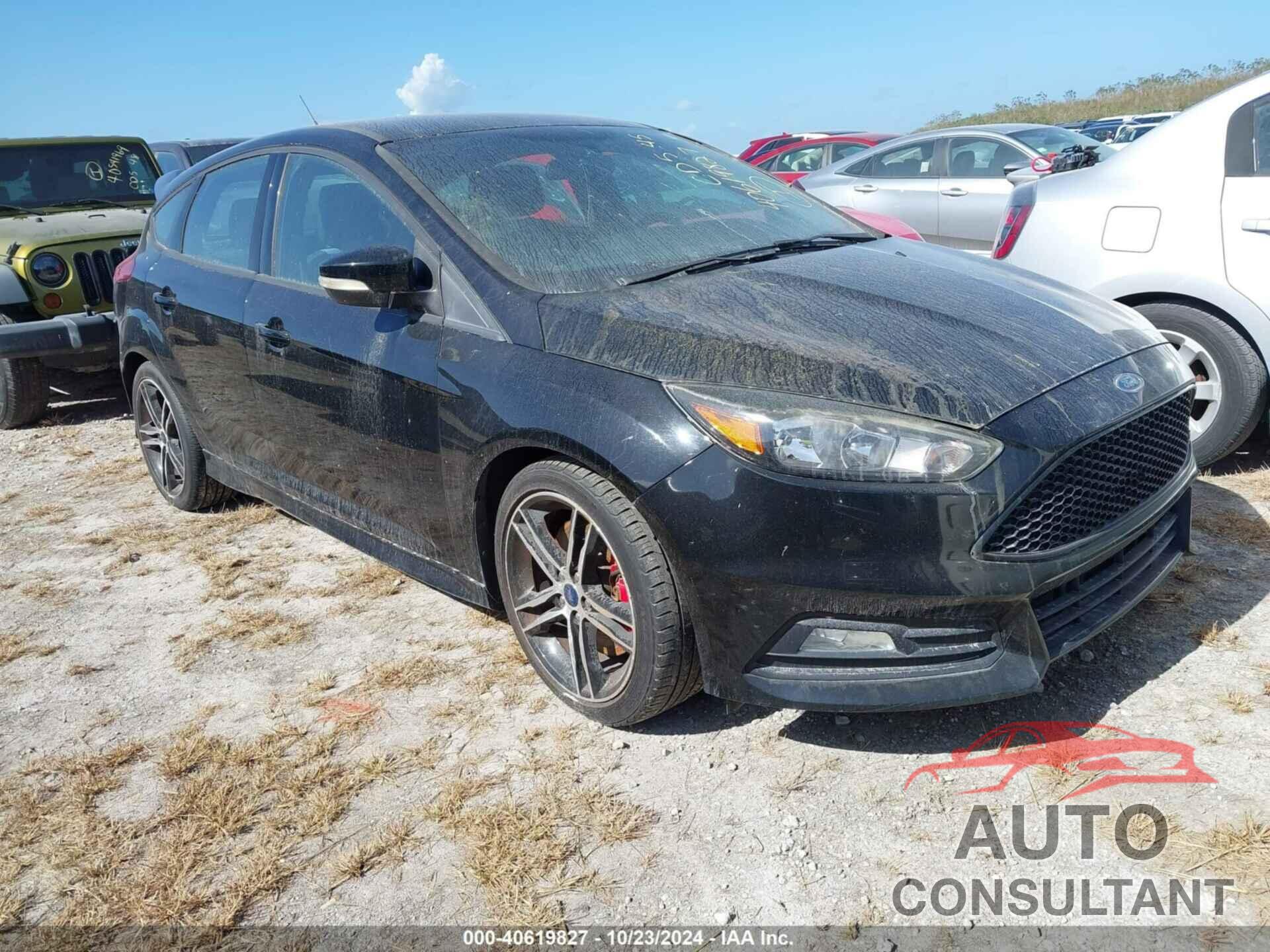 FORD FOCUS ST 2017 - 1FADP3L95HL301324