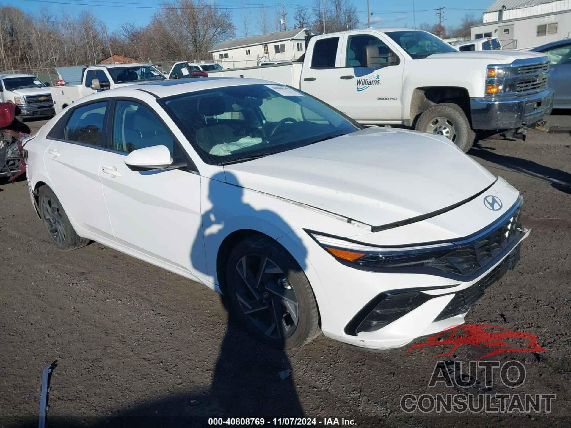 HYUNDAI ELANTRA 2024 - KMHLS4DG7RU646739