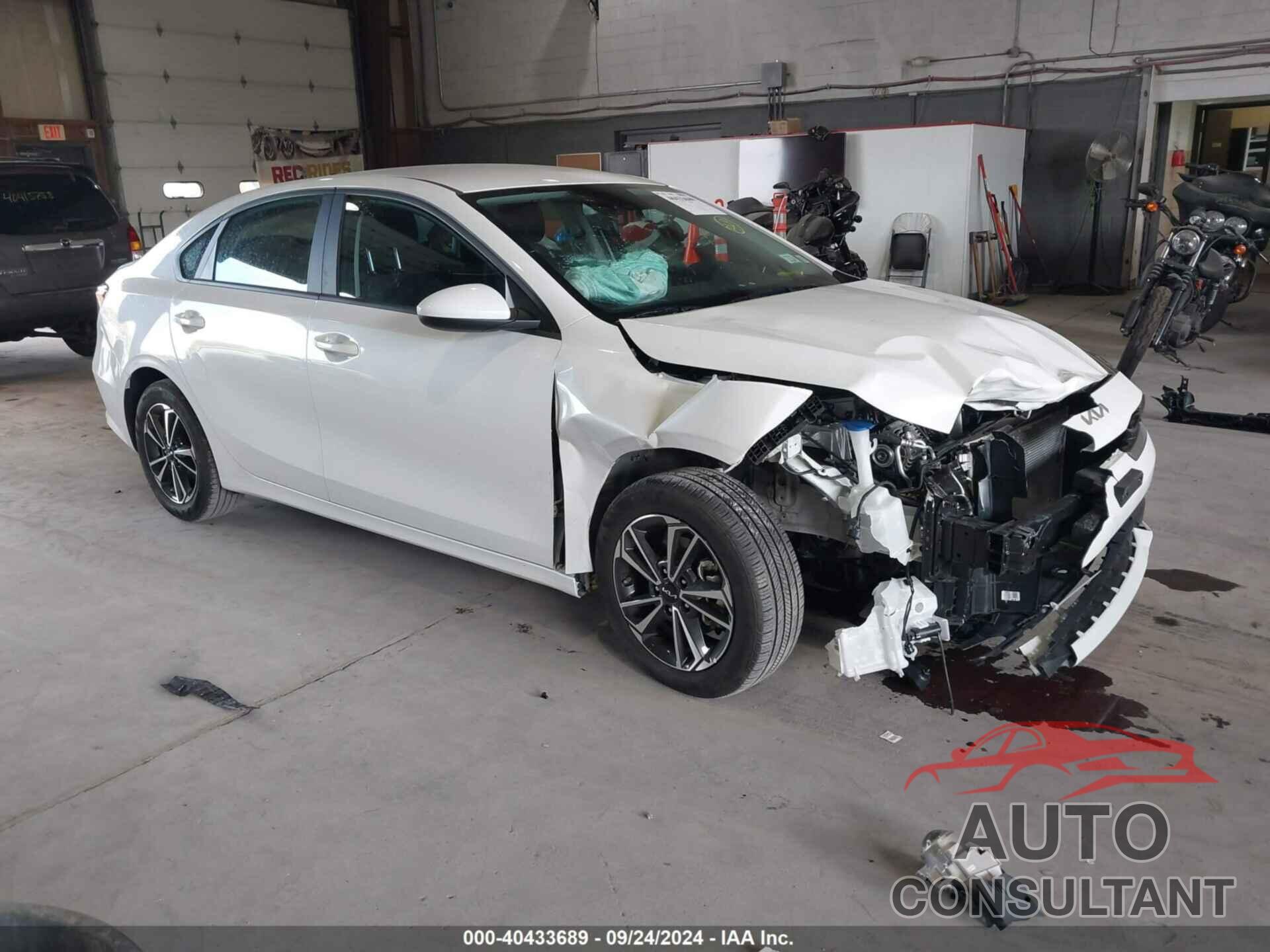 KIA FORTE 2023 - 3KPF24AD4PE694142