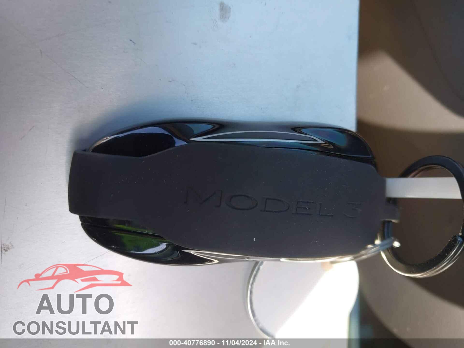 TESLA MODEL 3 2019 - 5YJ3E1EA7KF314237