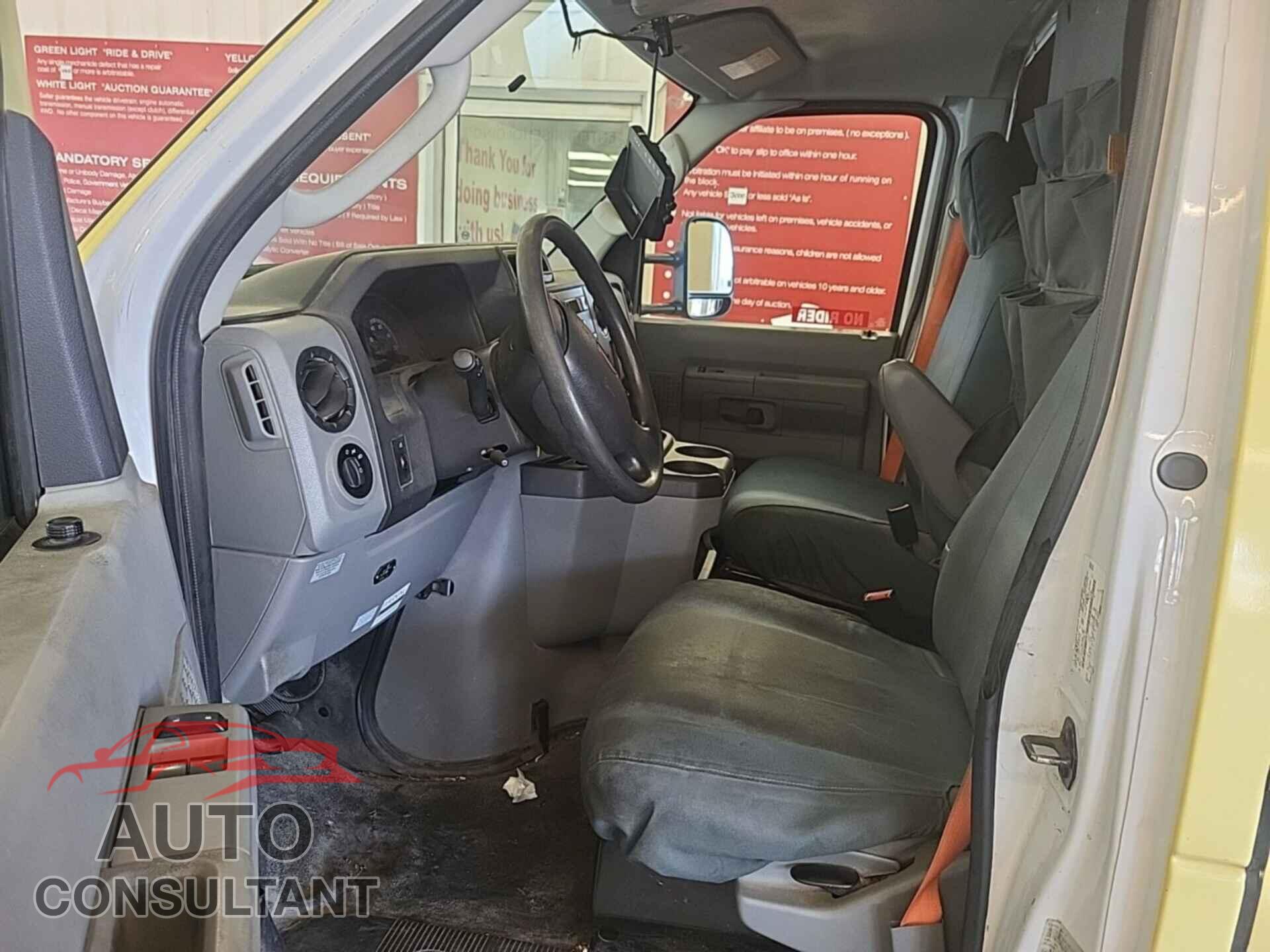 FORD ECONOLINE 2017 - 1FDXE4FS2HDC69052