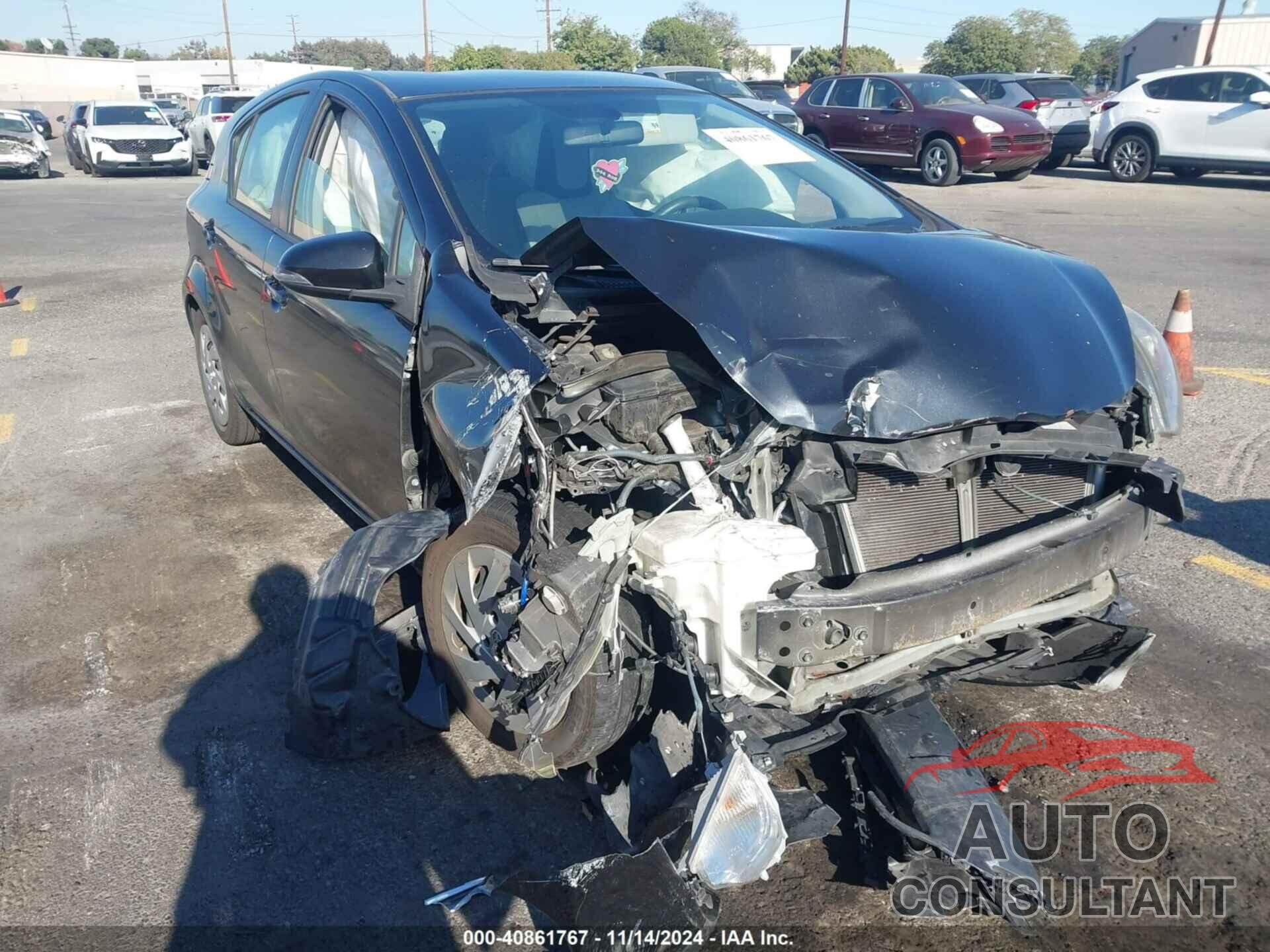 TOYOTA PRIUS C 2016 - JTDKDTB35G1133198