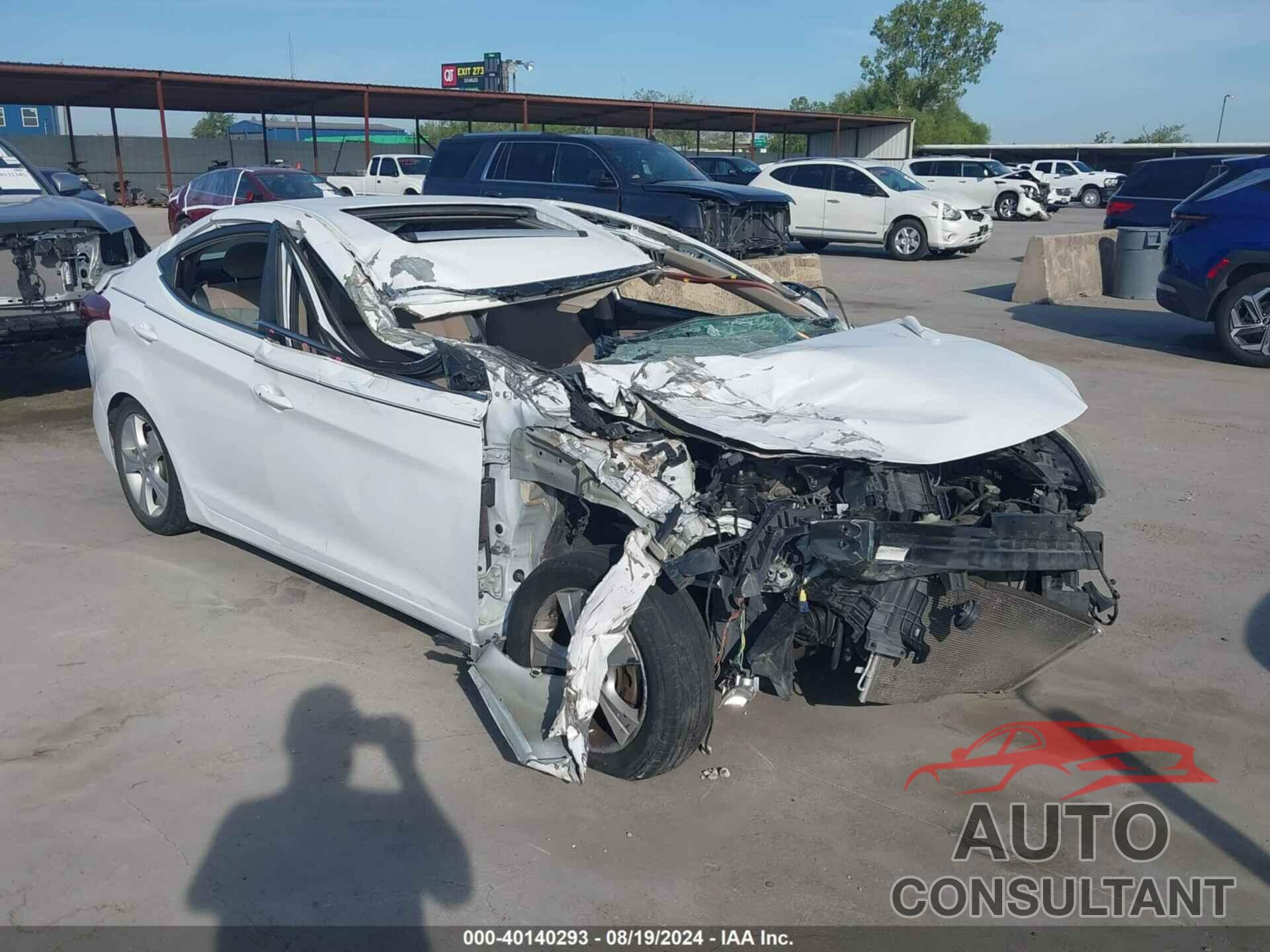 HYUNDAI ELANTRA 2016 - 5NPDH4AE3GH782514