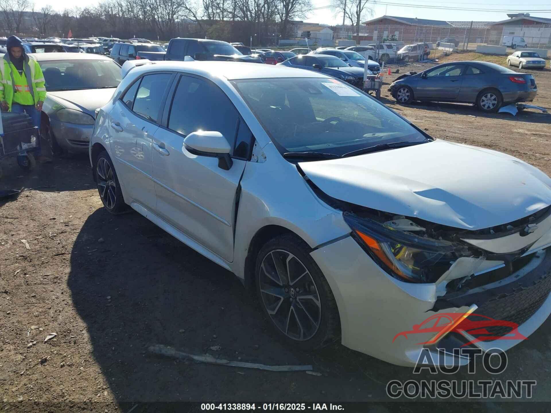 TOYOTA COROLLA 2019 - JTNK4RBE2K3006356