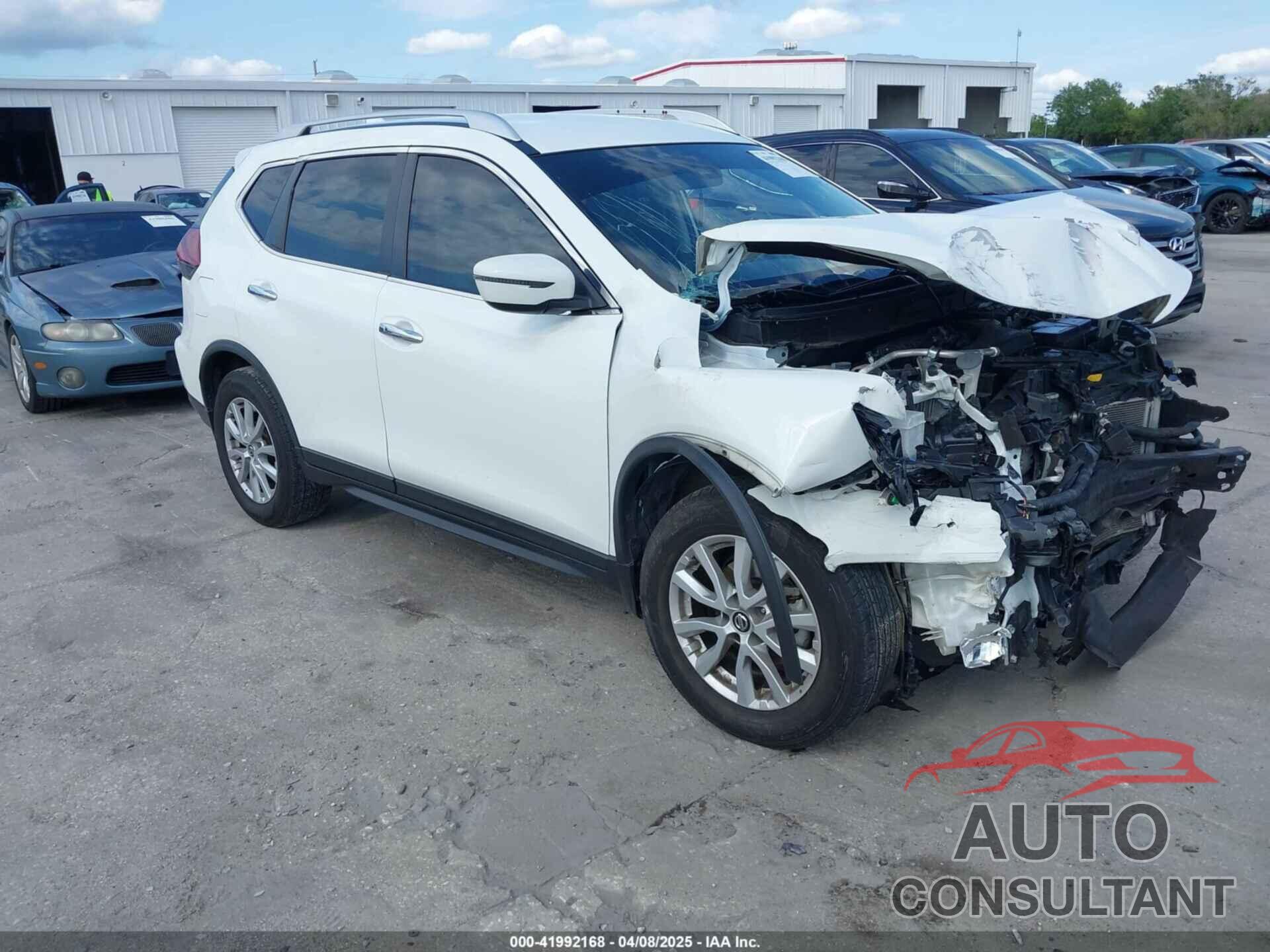 NISSAN ROGUE 2020 - KNMAT2MTXLP519404