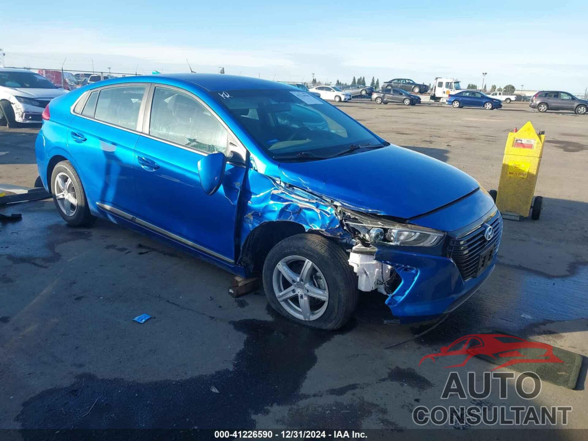 HYUNDAI IONIQ HYBRID 2017 - KMHC75LC8HU039172