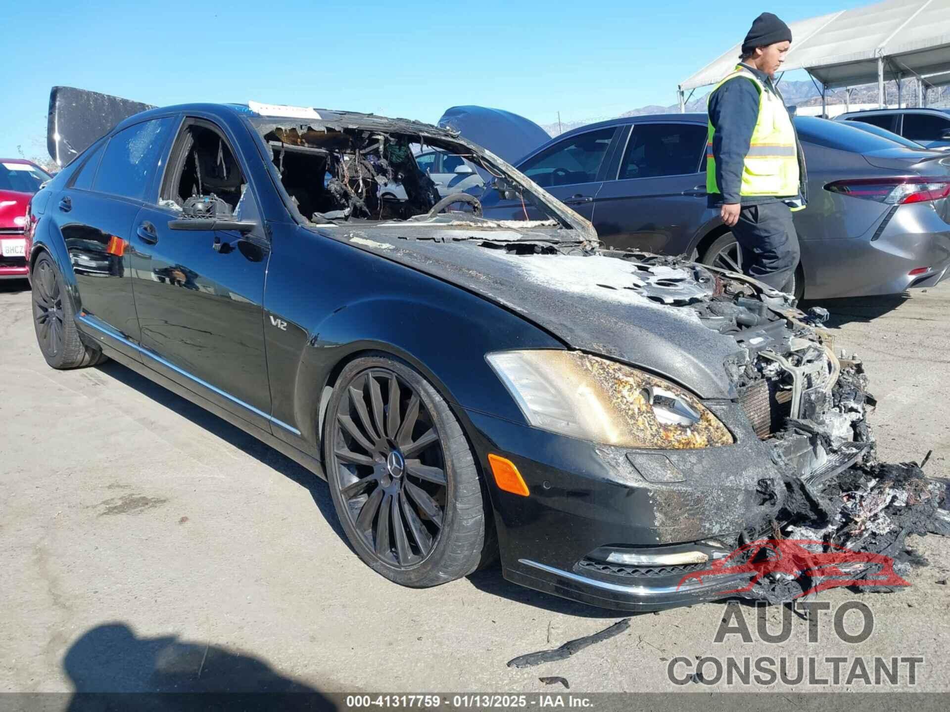 MERCEDES-BENZ S 600 2013 - WDDNG7GB7DA527010