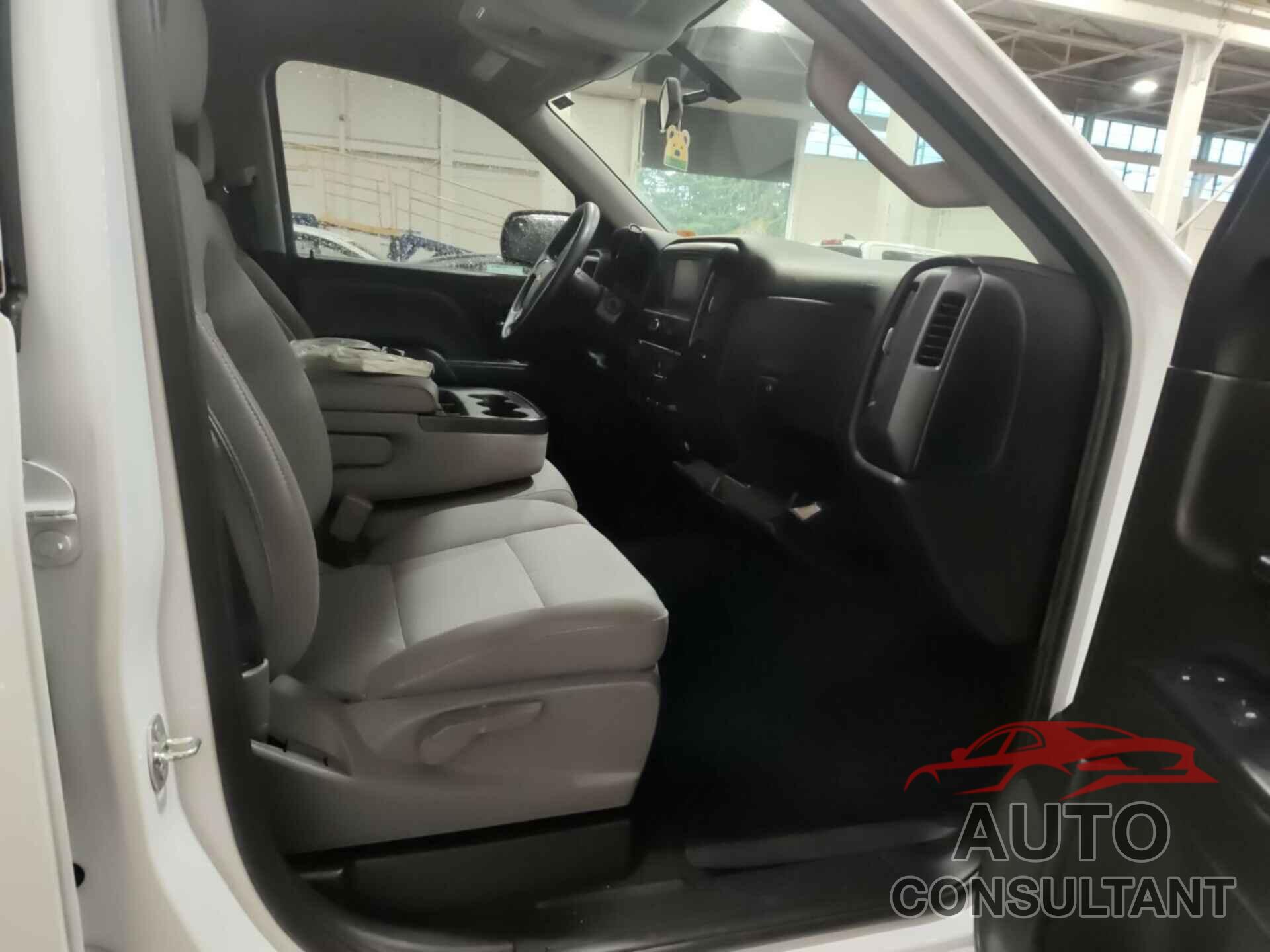 CHEVROLET SILVERADO 2018 - 1GCVKNEC5JZ343805