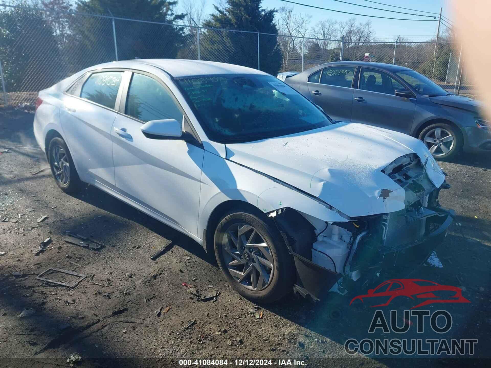 HYUNDAI ELANTRA 2024 - KMHLM4DG2RU817858