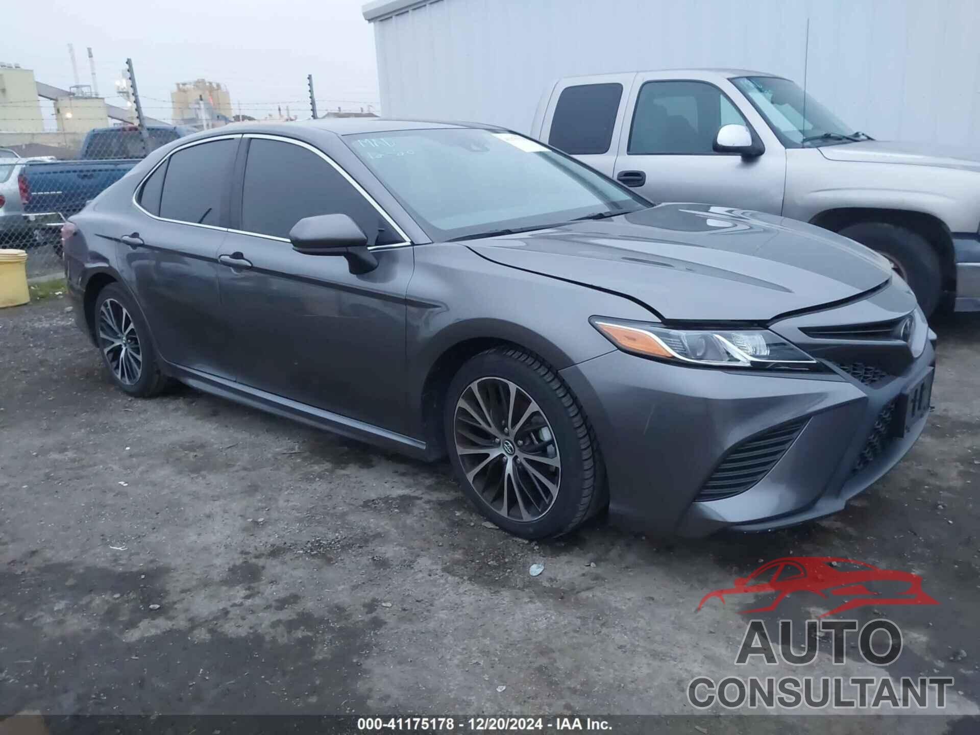 TOYOTA CAMRY 2019 - 4T1B11HK3KU248056