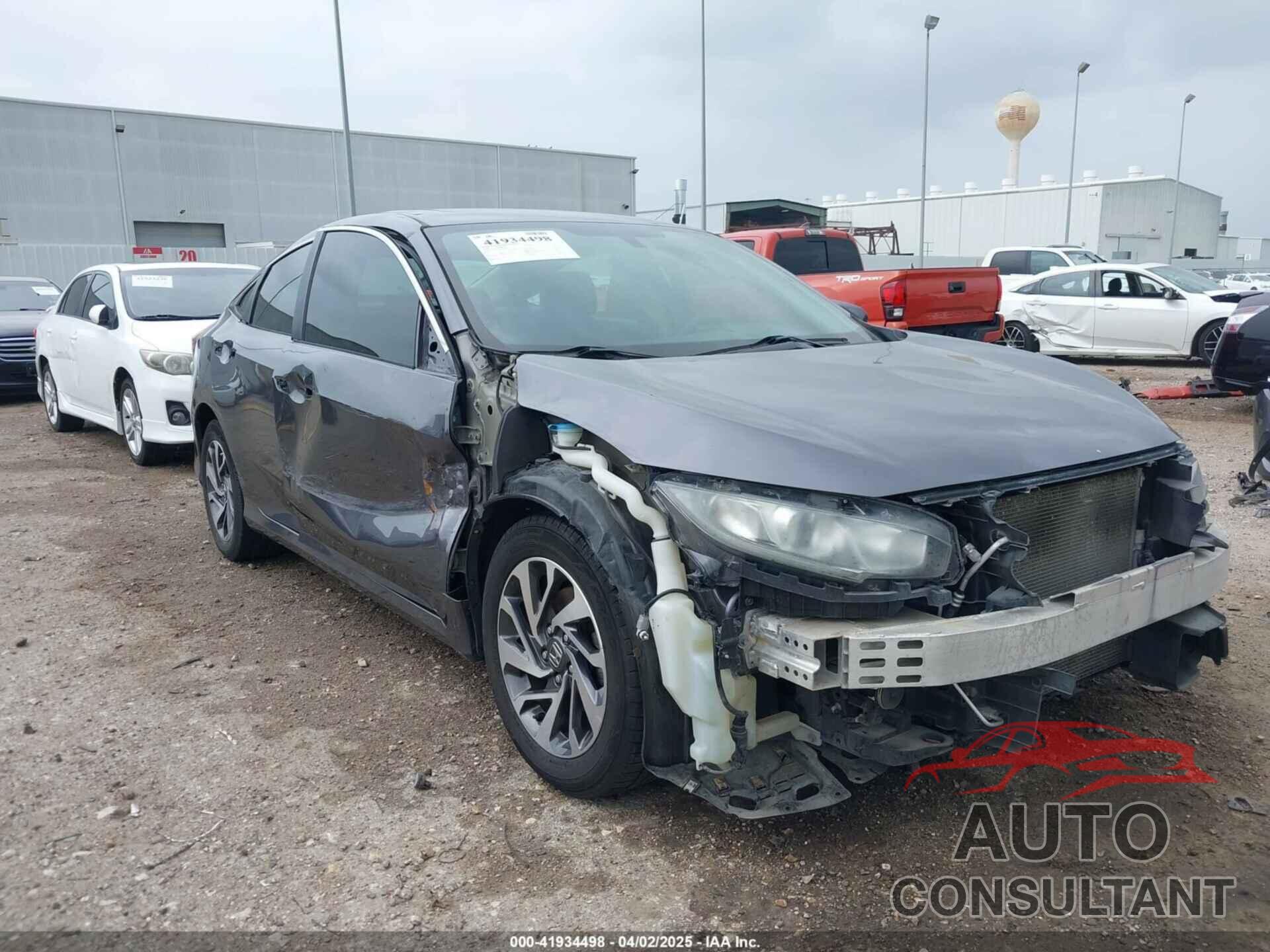 HONDA CIVIC 2018 - 2HGFC2F79JH532881