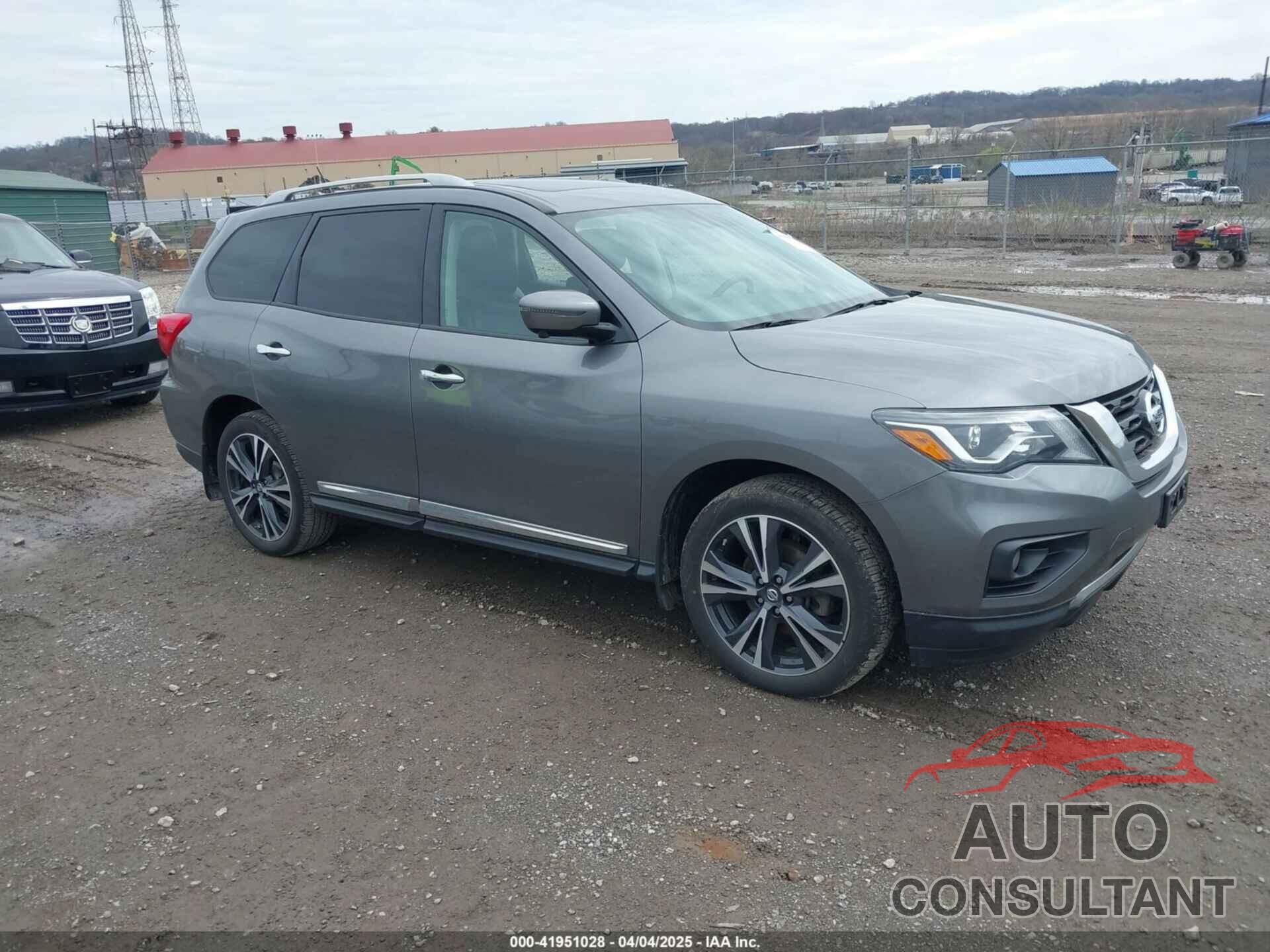 NISSAN PATHFINDER 2017 - 5N1DR2MM7HC669257
