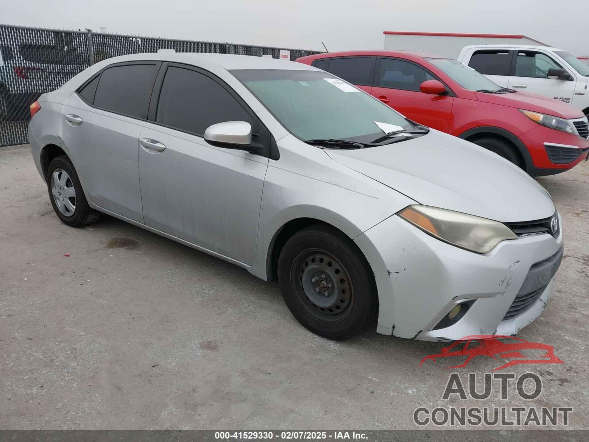 TOYOTA COROLLA 2015 - 5YFBURHEXFP268540