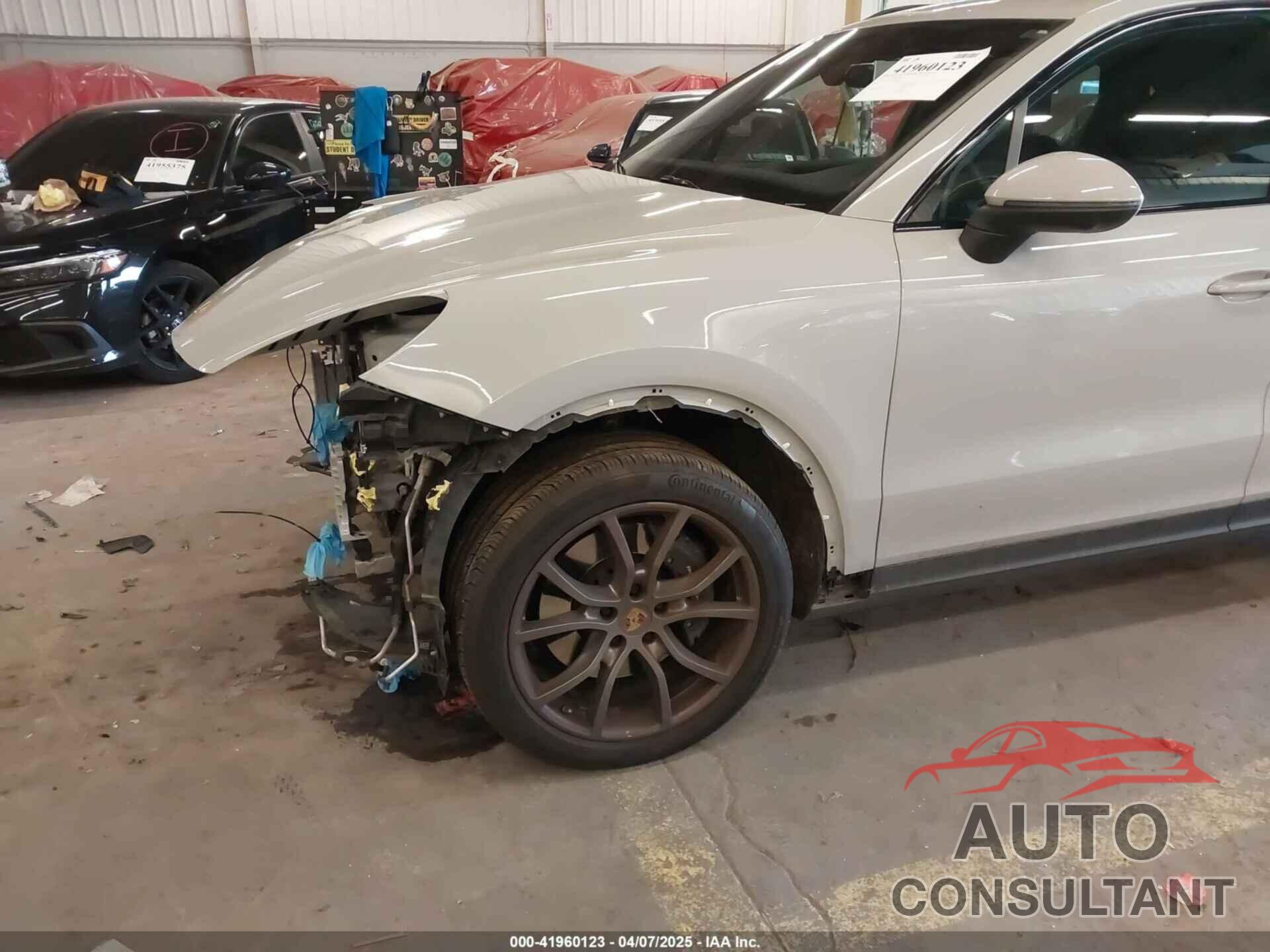 PORSCHE CAYENNE 2021 - WP1AA2AY2MDA02282