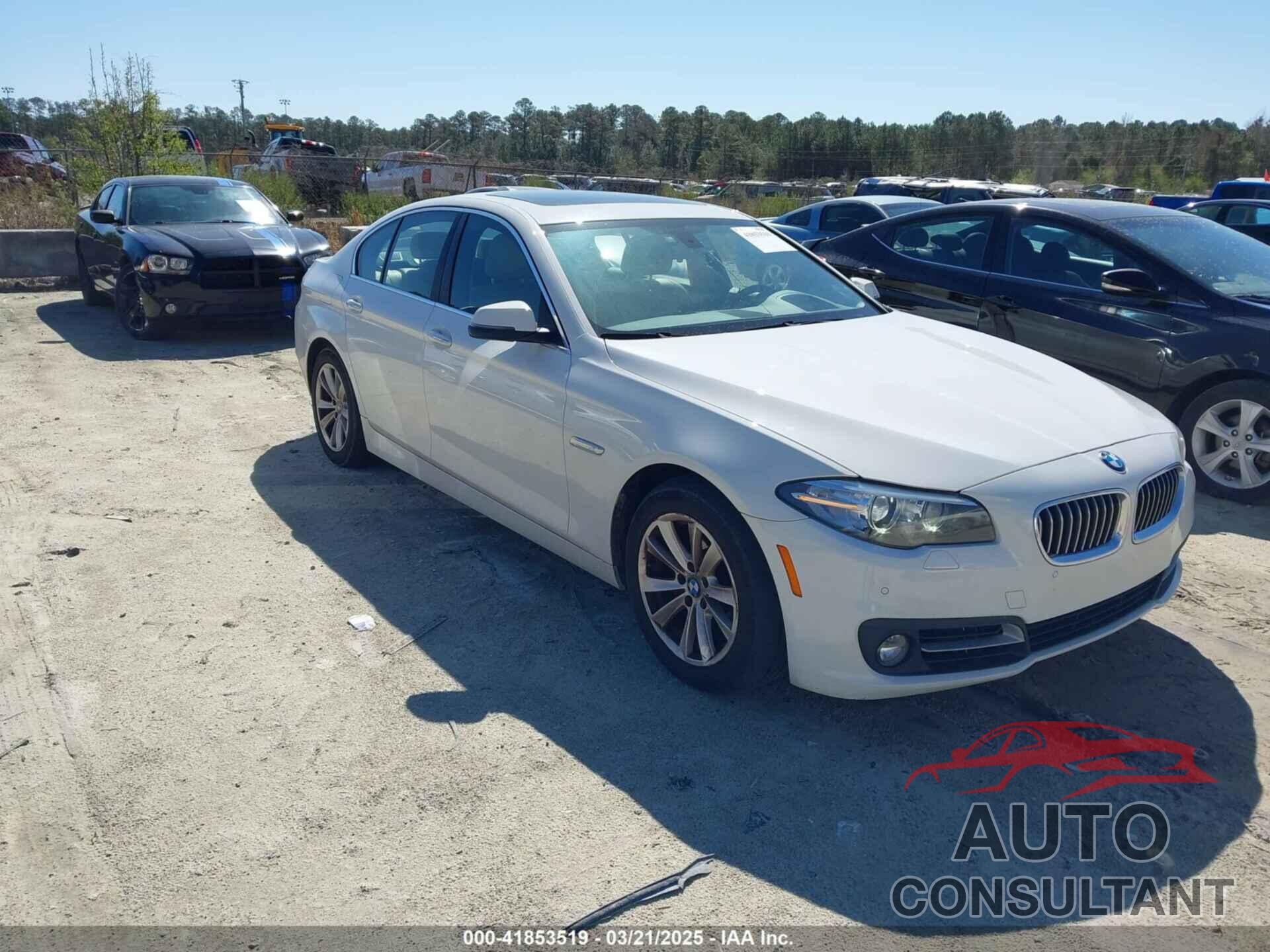 BMW 528I 2016 - WBA5A5C5XGG349270
