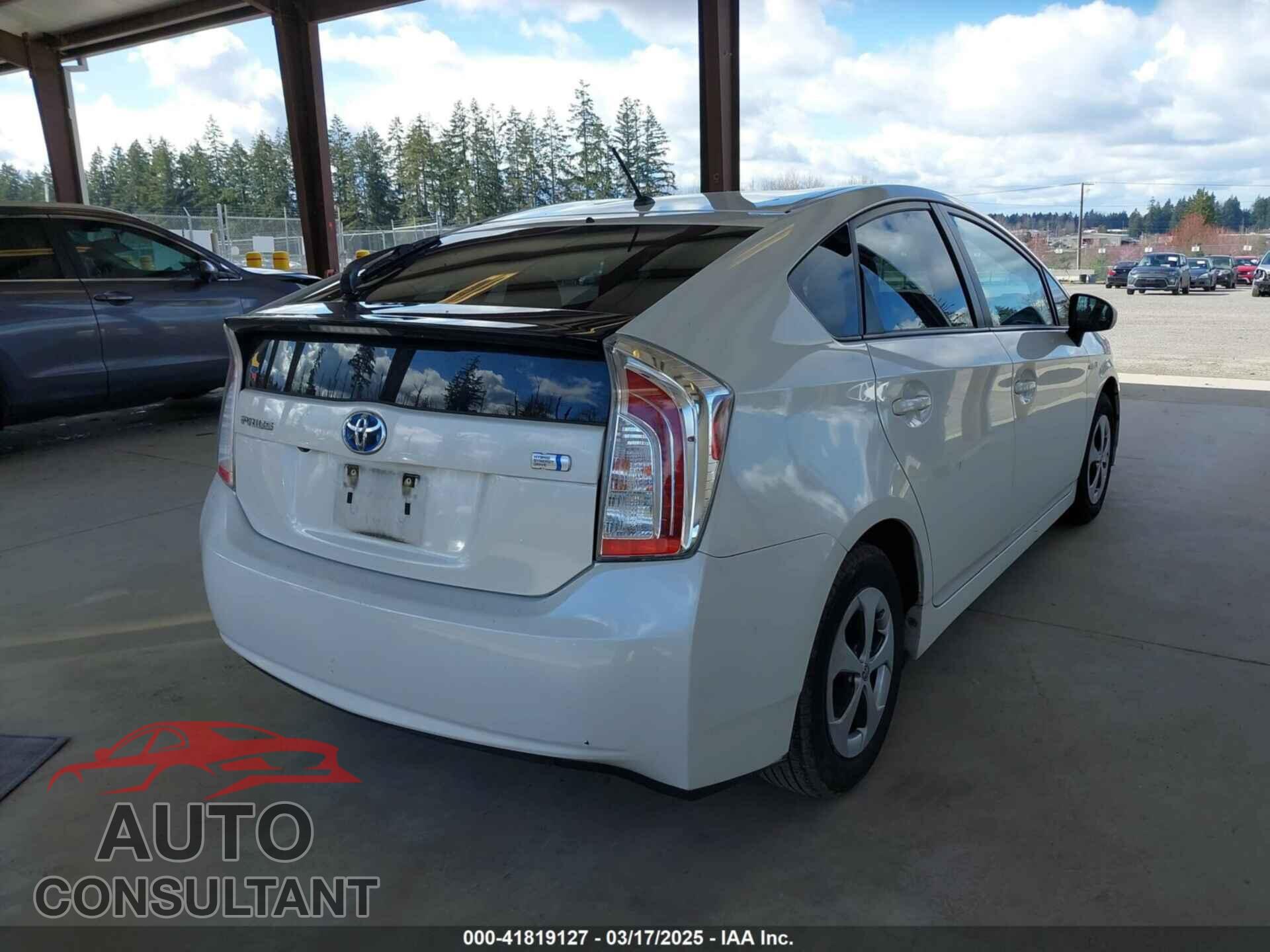 TOYOTA PRIUS 2015 - JTDKN3DU9F1927171