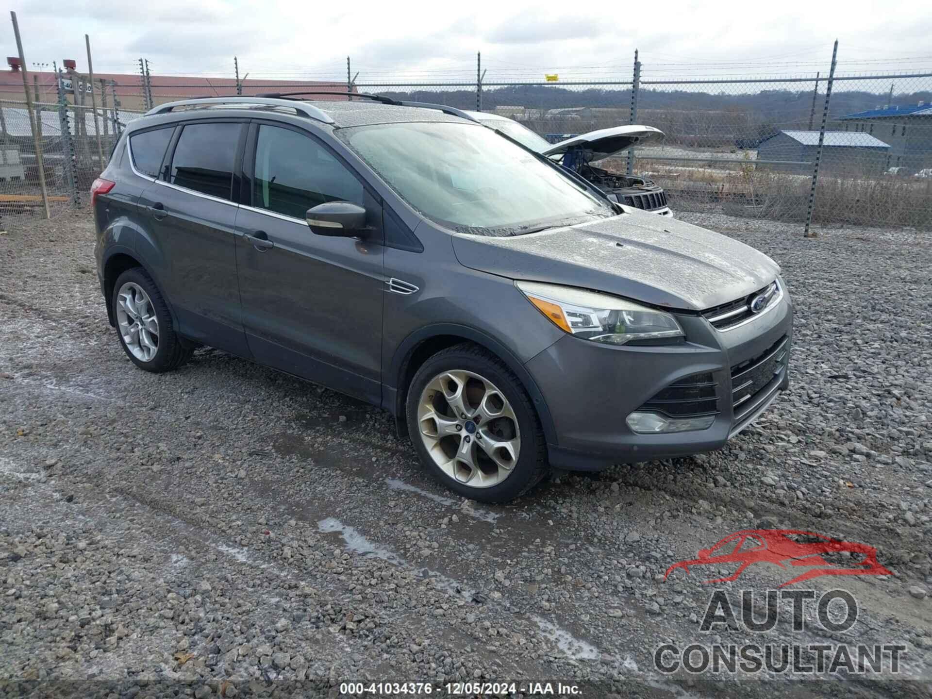 FORD ESCAPE 2013 - 1FMCU9J92DUB13638