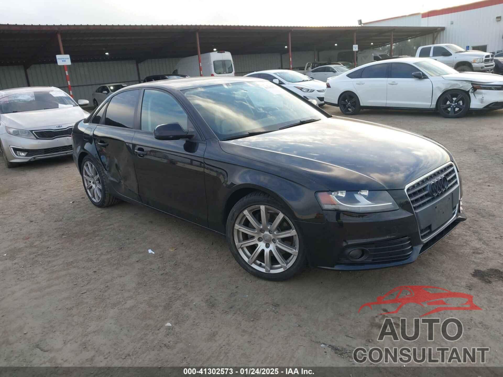 AUDI A4 2011 - WAUAFAFLXBN035433