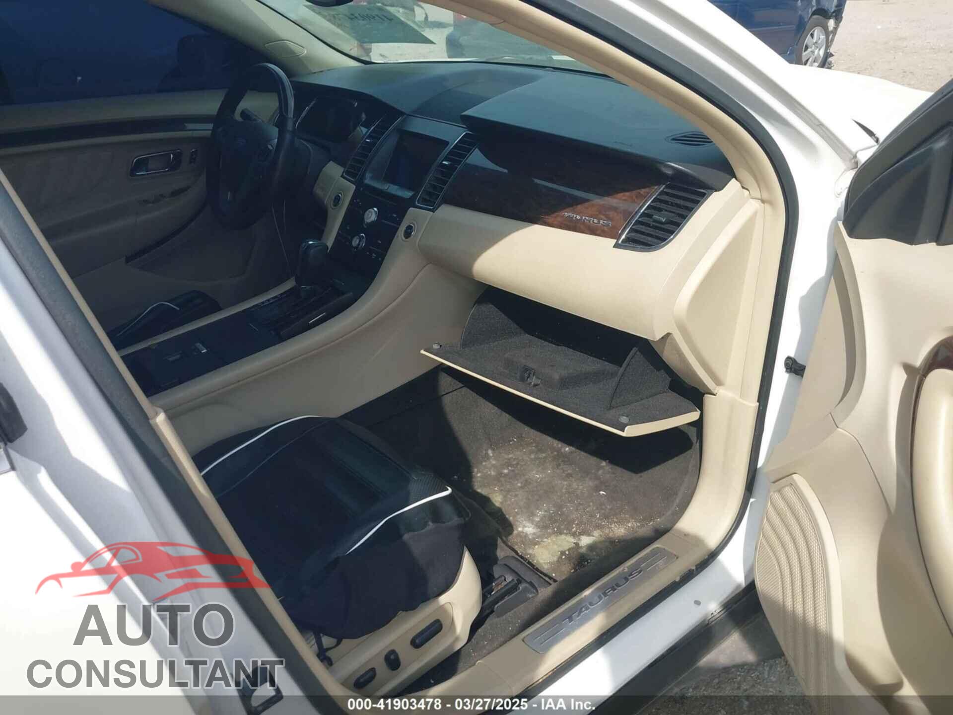 FORD TAURUS 2016 - 1FAHP2F83GG105842