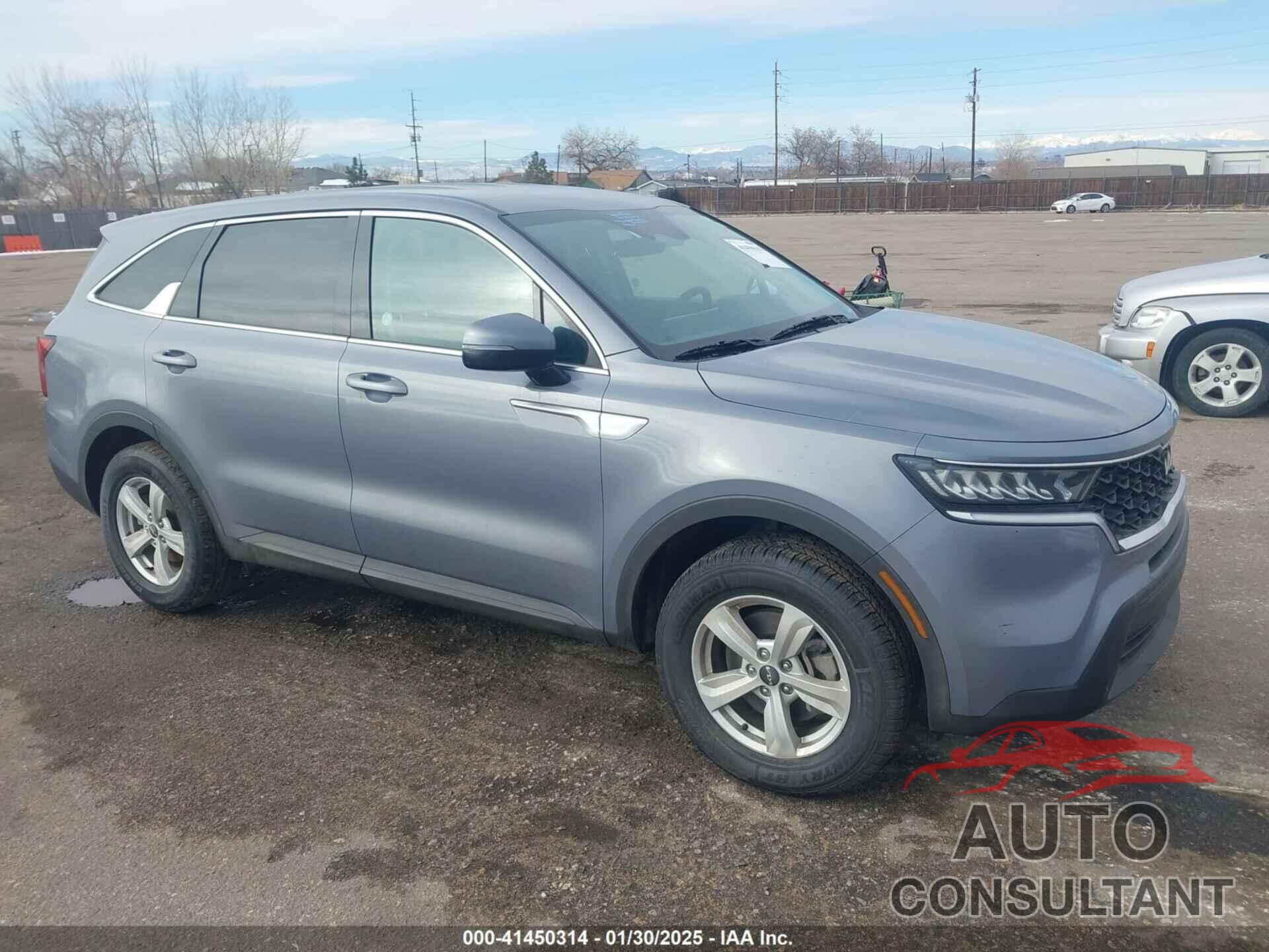 KIA SORENTO 2023 - 5XYRGDLC8PG177416