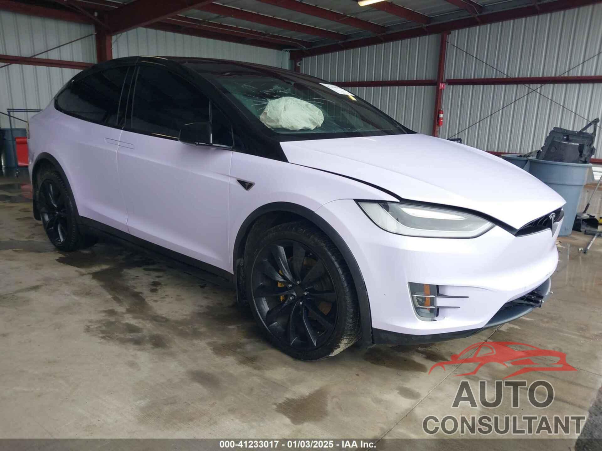 TESLA MODEL X 2016 - 5YJXCAE22GF020445