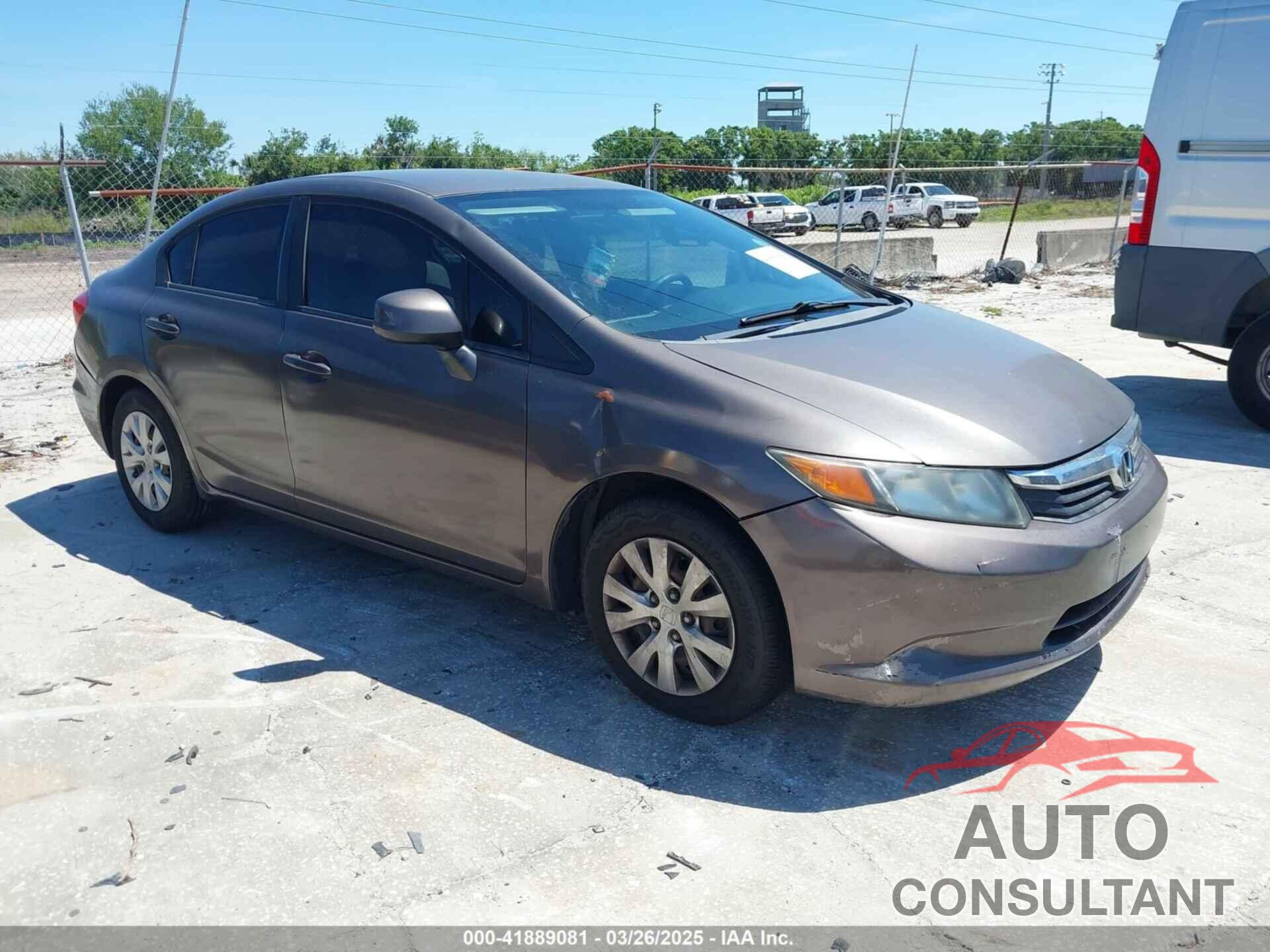 HONDA CIVIC 2012 - 2HGFB2F53CH589520
