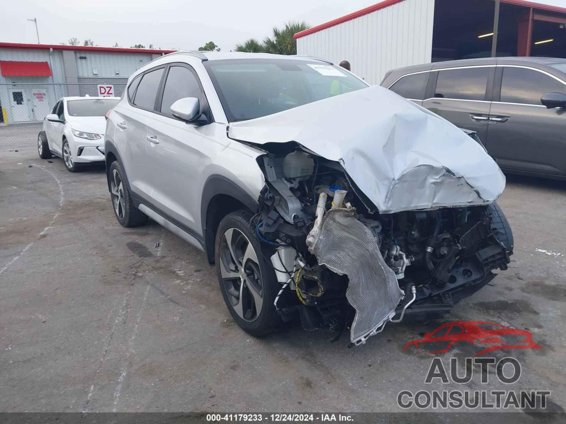 HYUNDAI TUCSON 2018 - KM8J33AL0JU716716